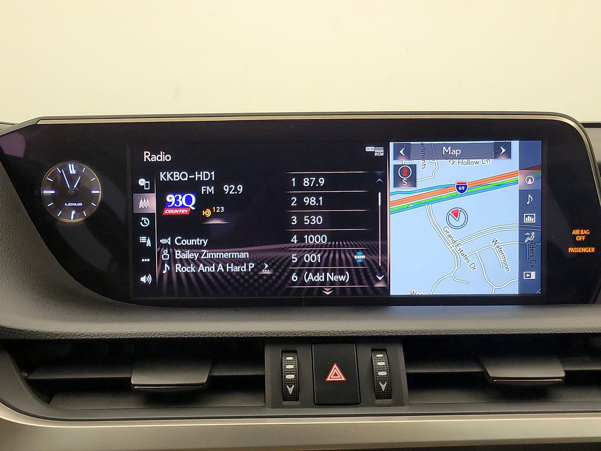 Thumbnail: 2019 Lexus ES - 16