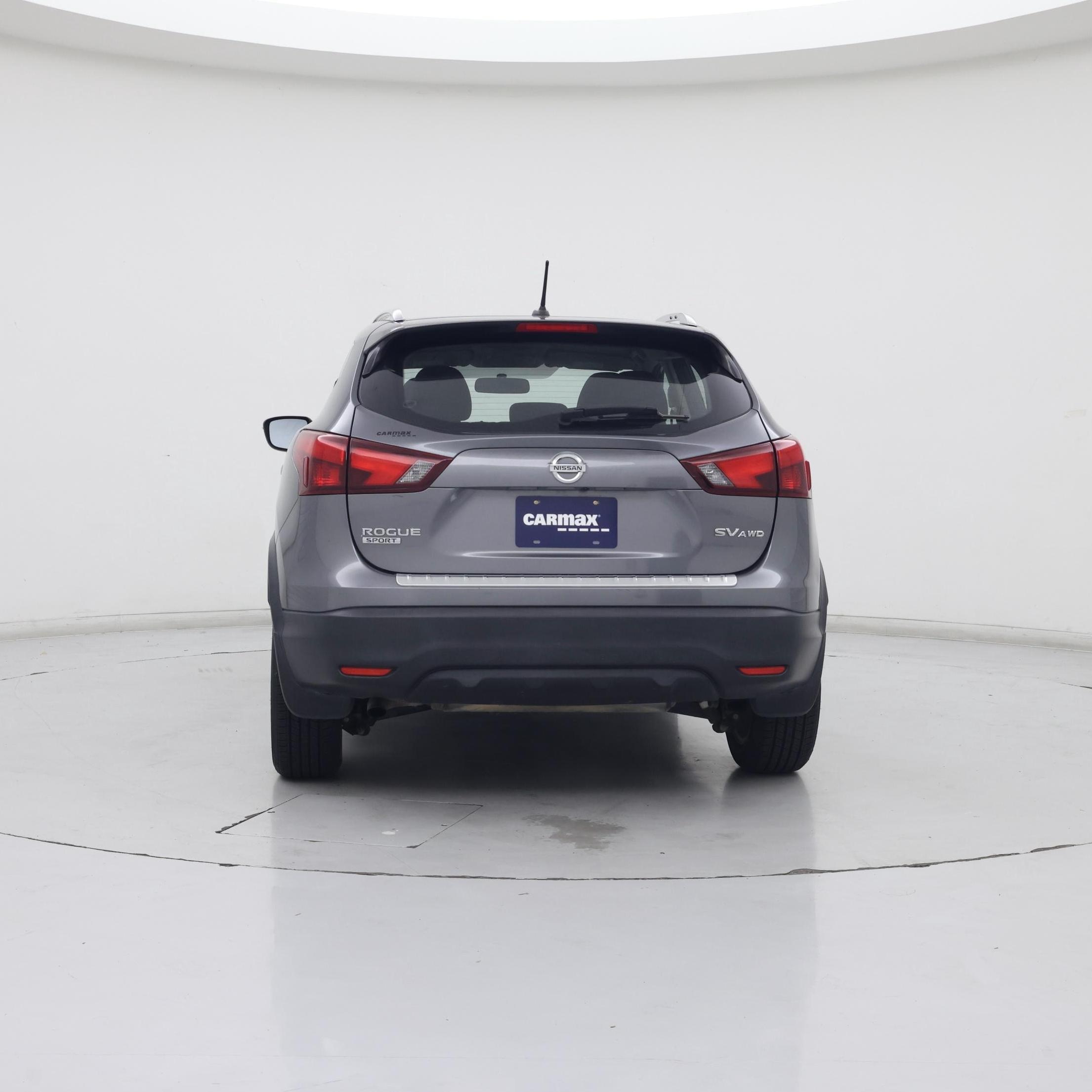 Thumbnail: 2018 Nissan Rogue Sport - 6