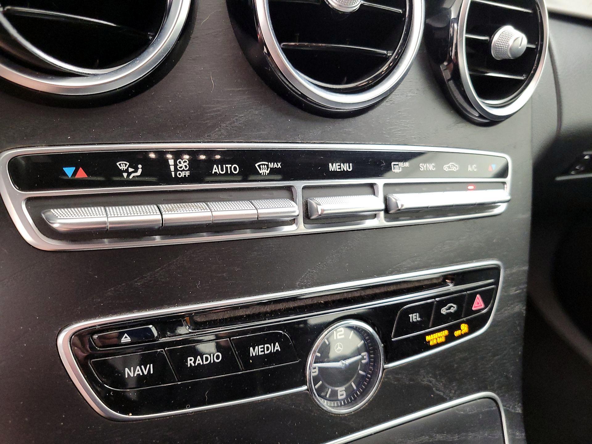 Thumbnail: 2018 Mercedes-Benz C-Class - 16