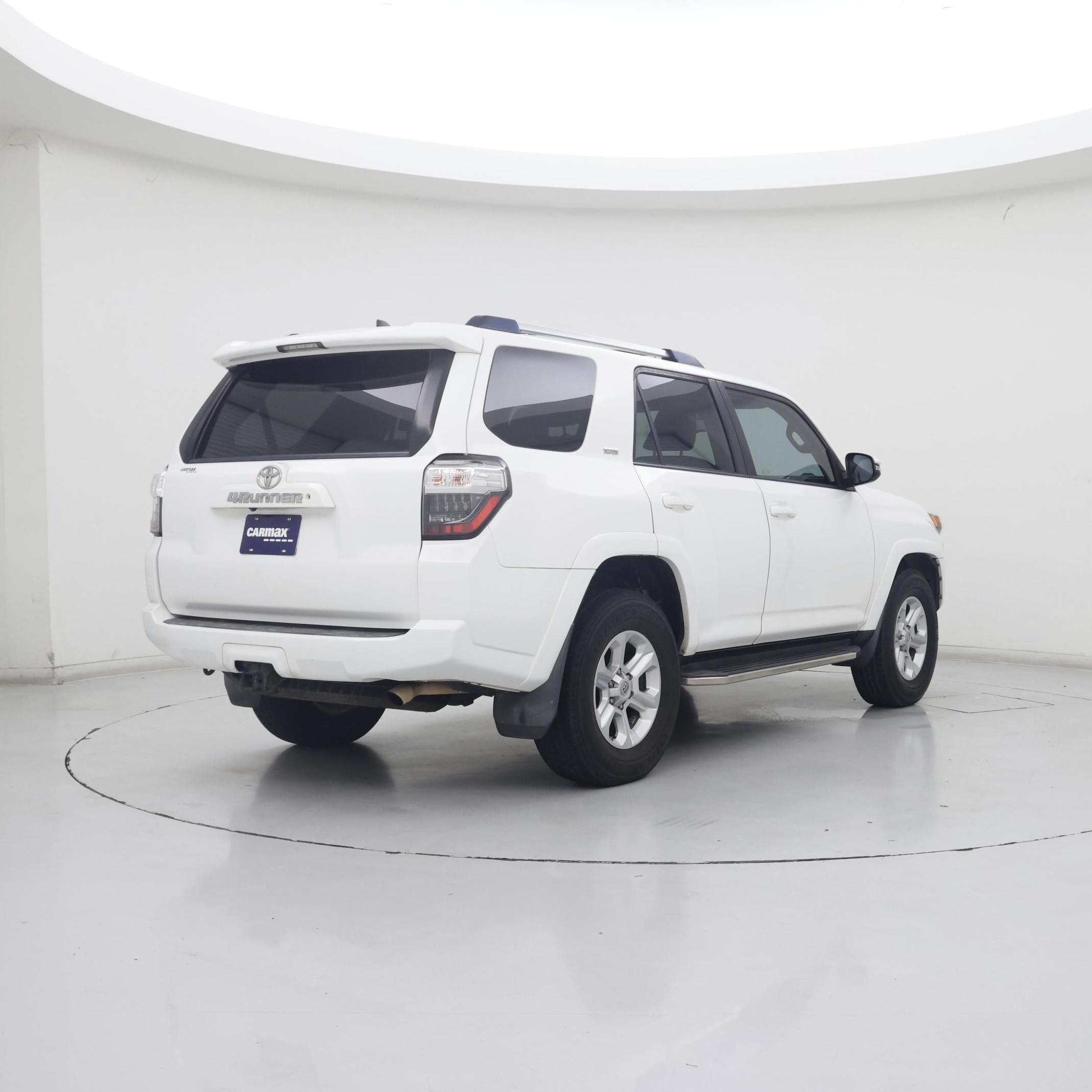 Thumbnail: 2019 Toyota 4Runner - 8