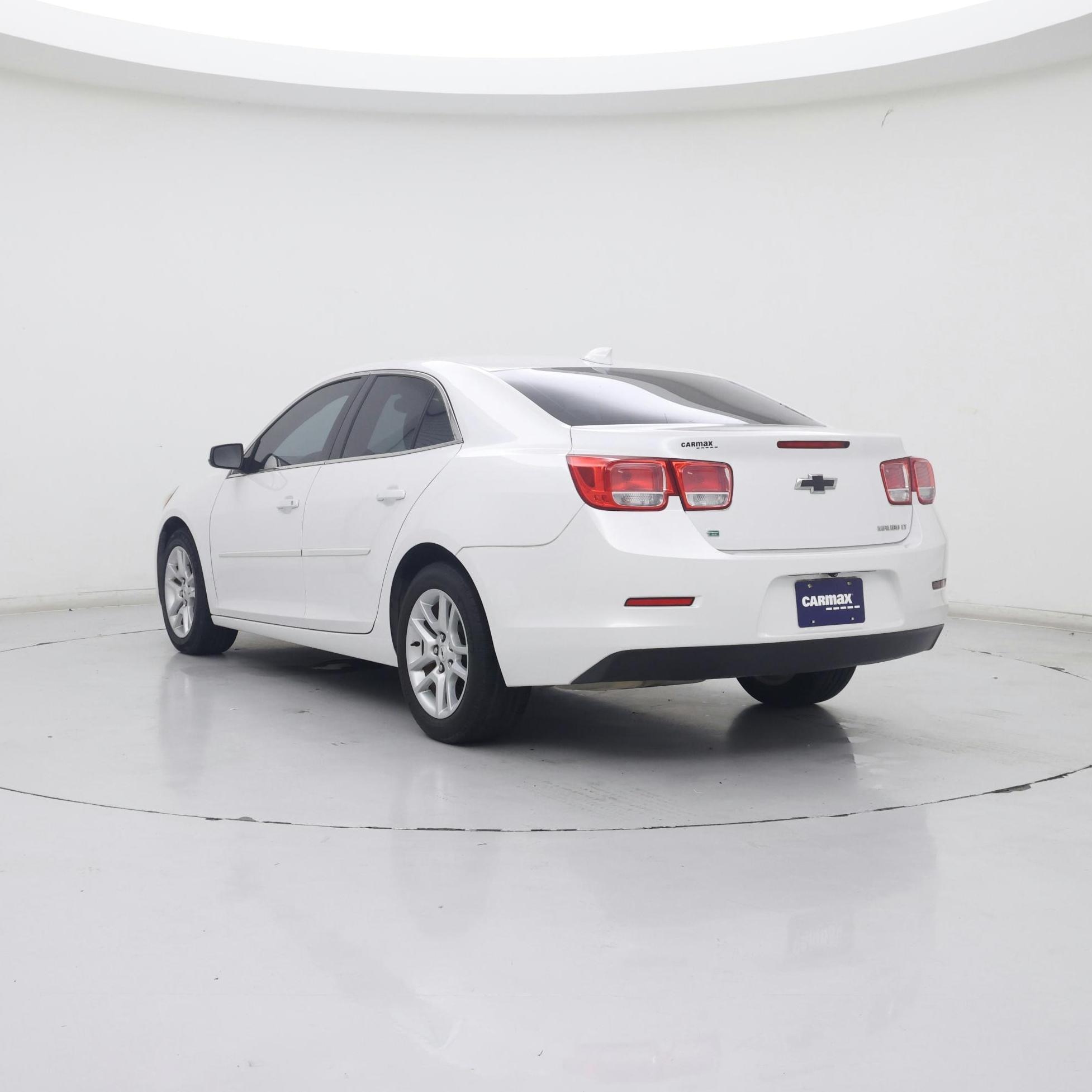 Thumbnail: 2016 Chevrolet Malibu - 2