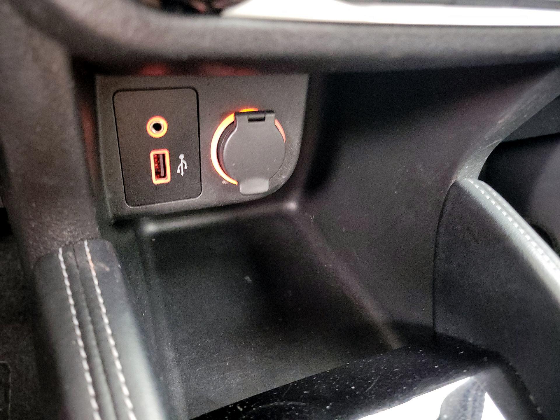 Thumbnail: 2020 Nissan Kicks - 18