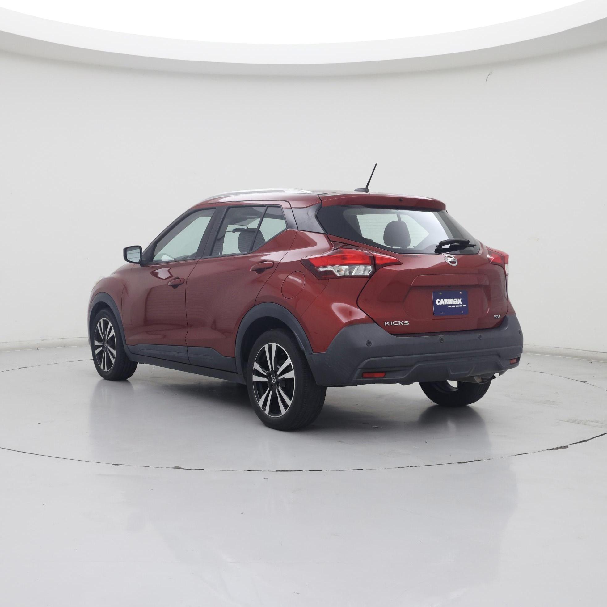 Thumbnail: 2020 Nissan Kicks - 2