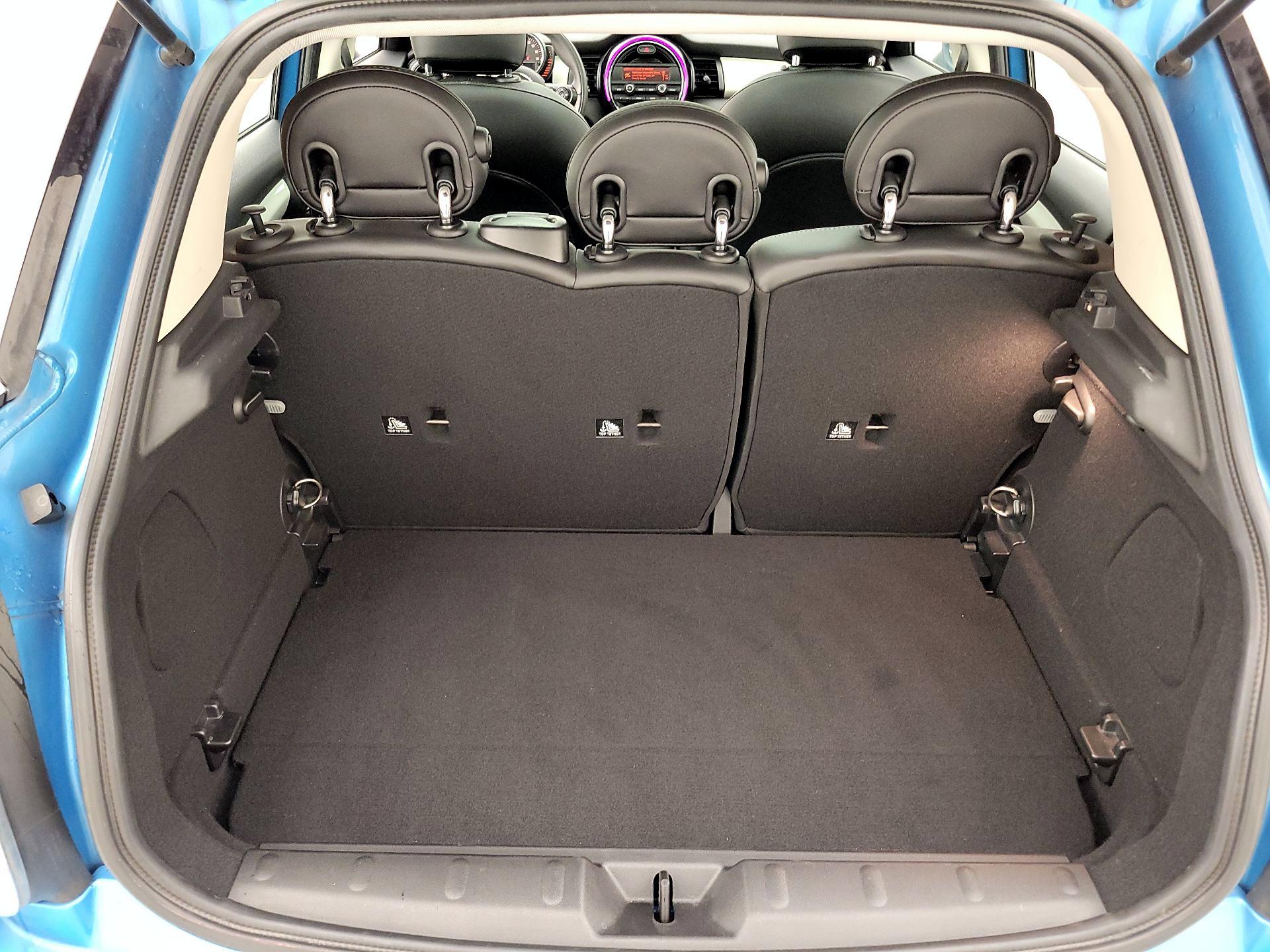 Thumbnail: 2016 MINI Cooper Hardtop - 20