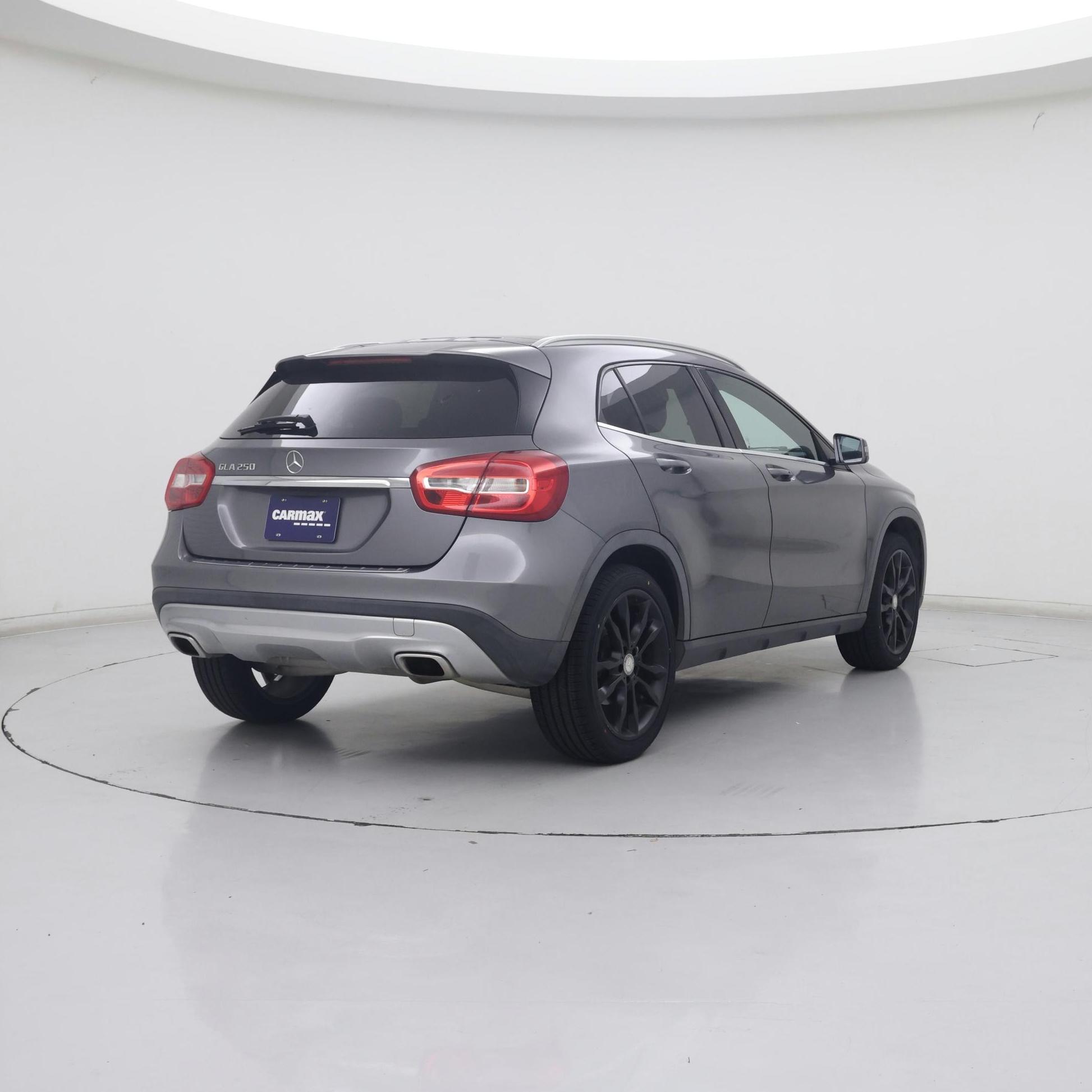 Thumbnail: 2016 Mercedes-Benz GLA - 8