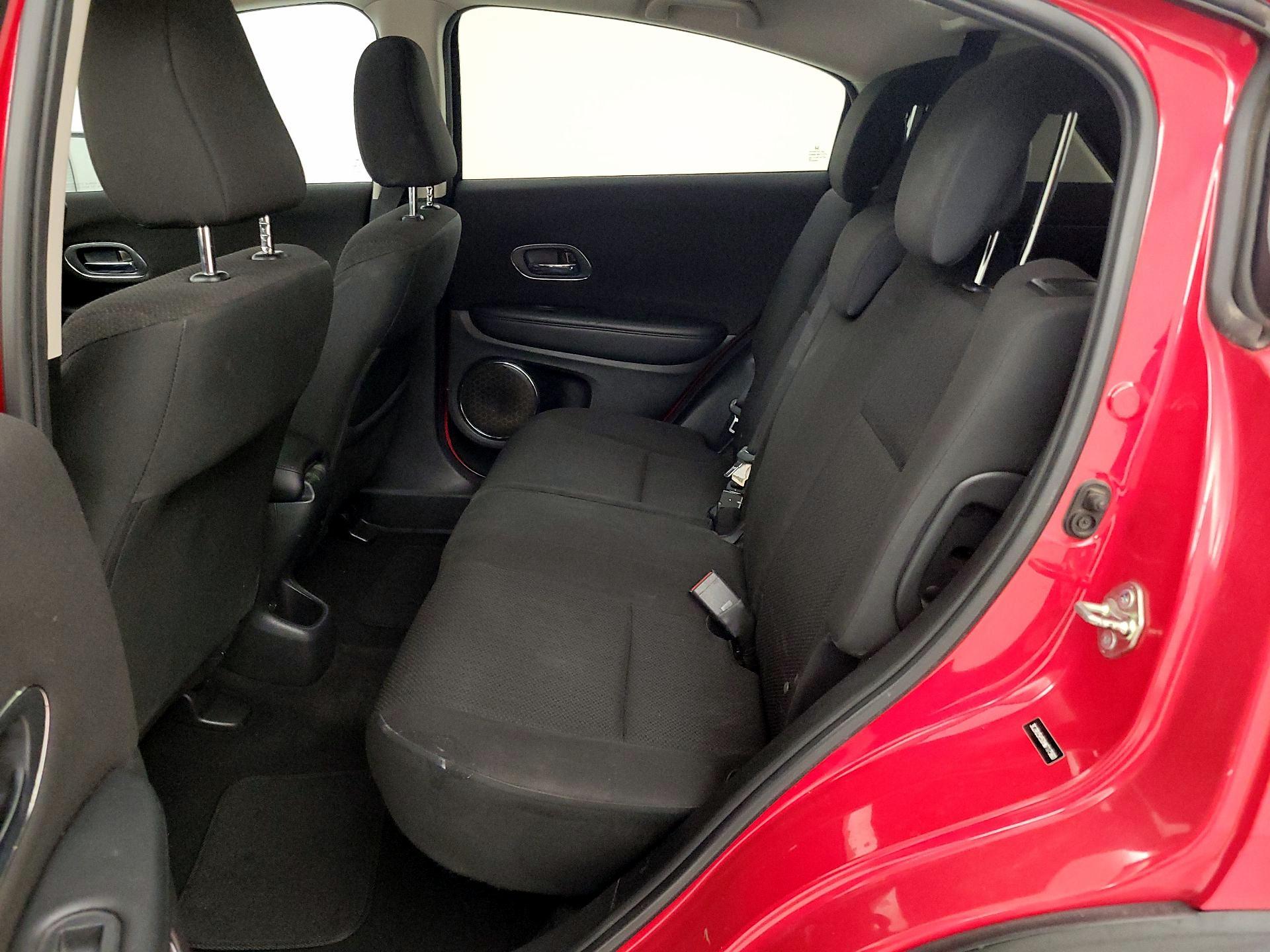 Thumbnail: 2017 Honda HR-V - 20