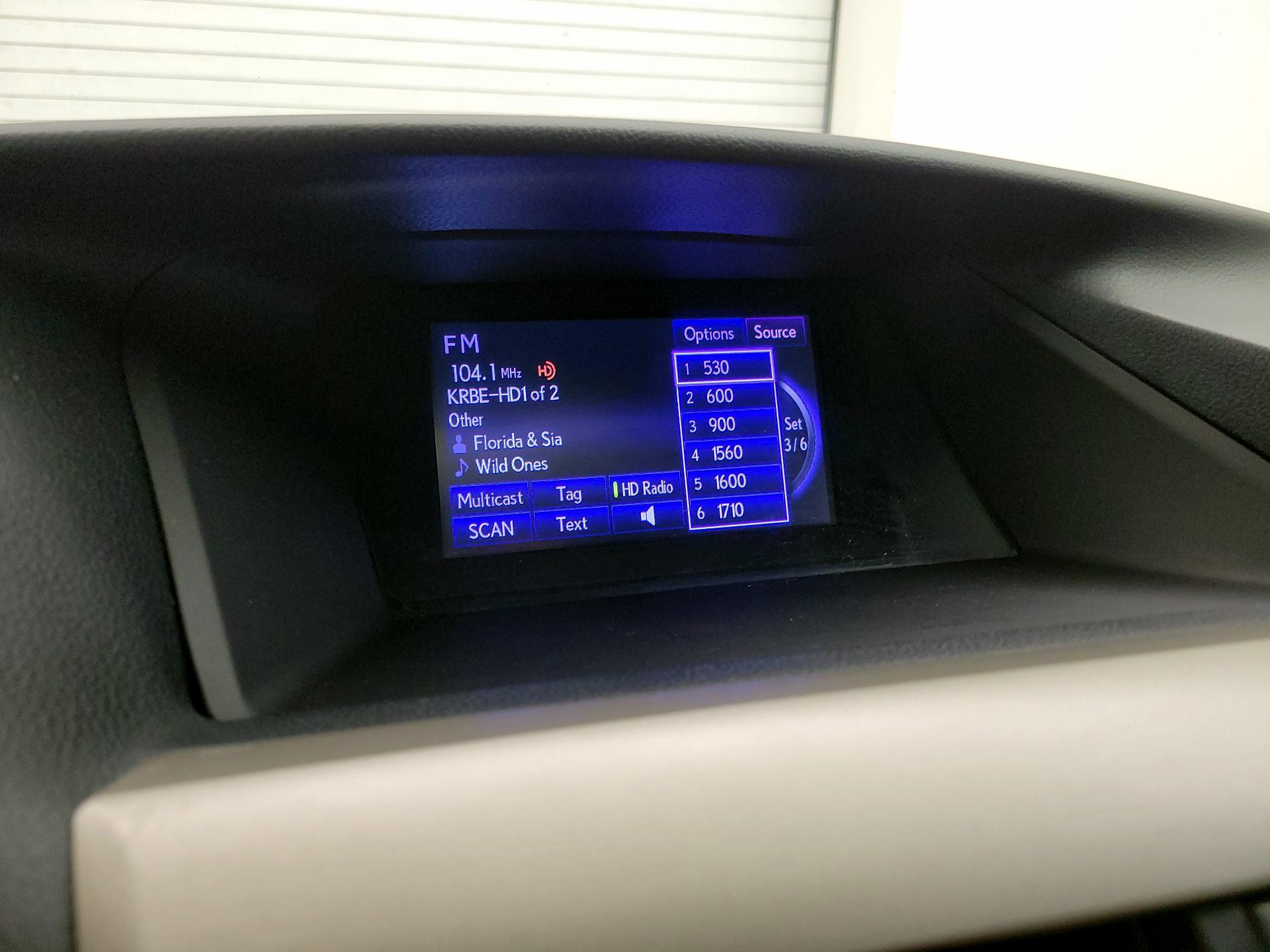 Thumbnail: 2014 Lexus RX - 15