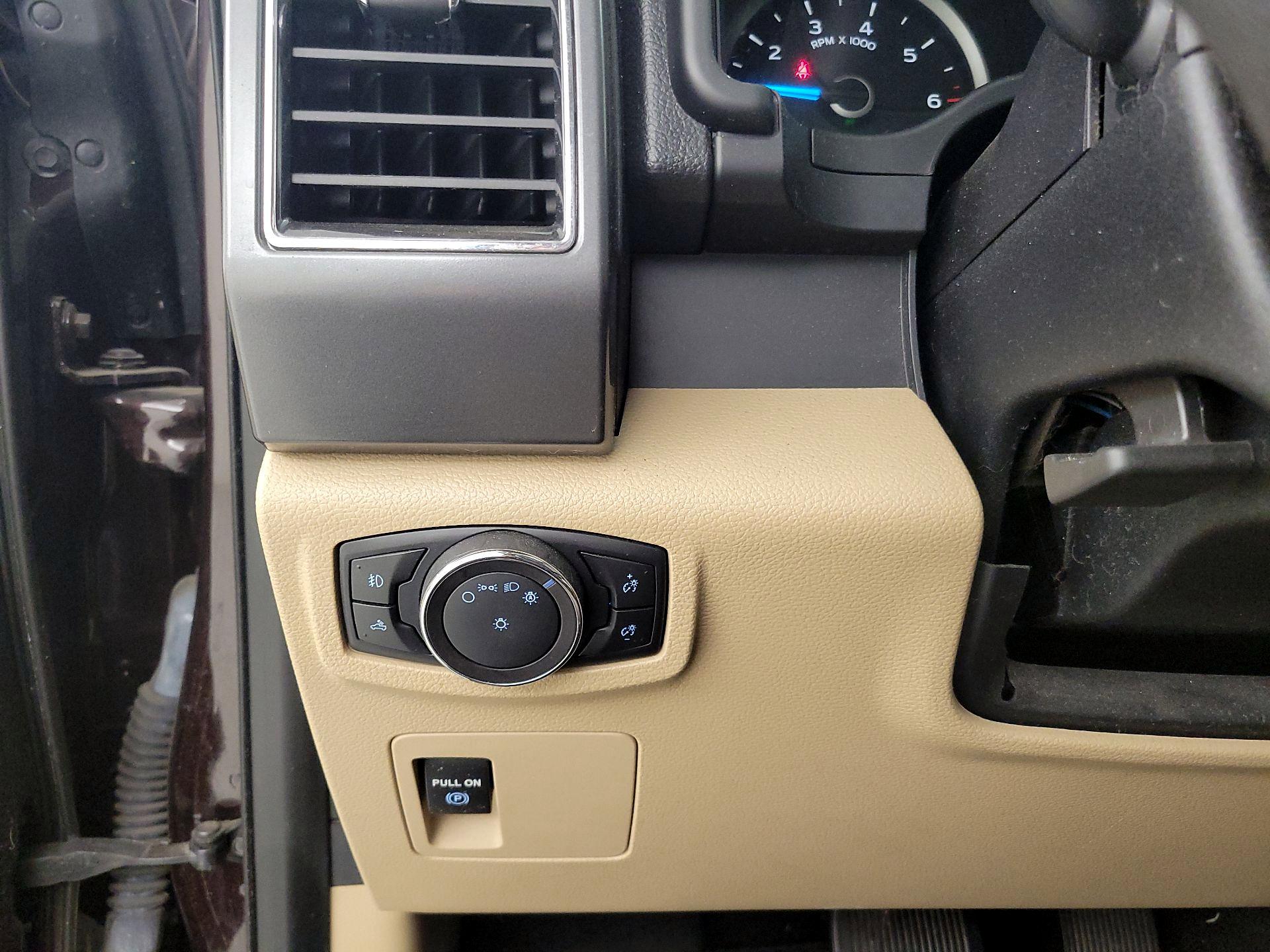 Thumbnail: 2018 Ford F-150 - 13