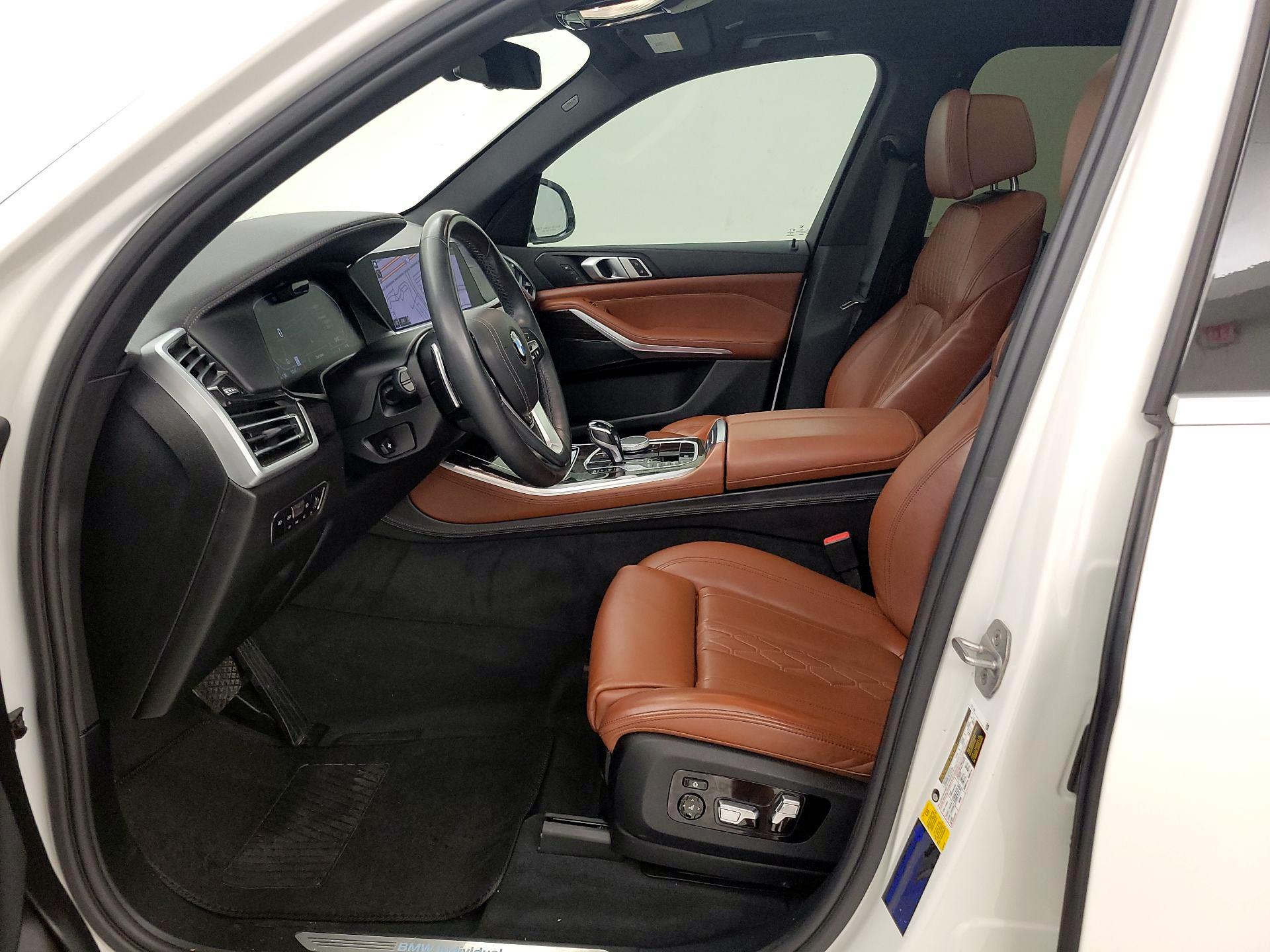 Thumbnail: 2020 BMW X5 - 11