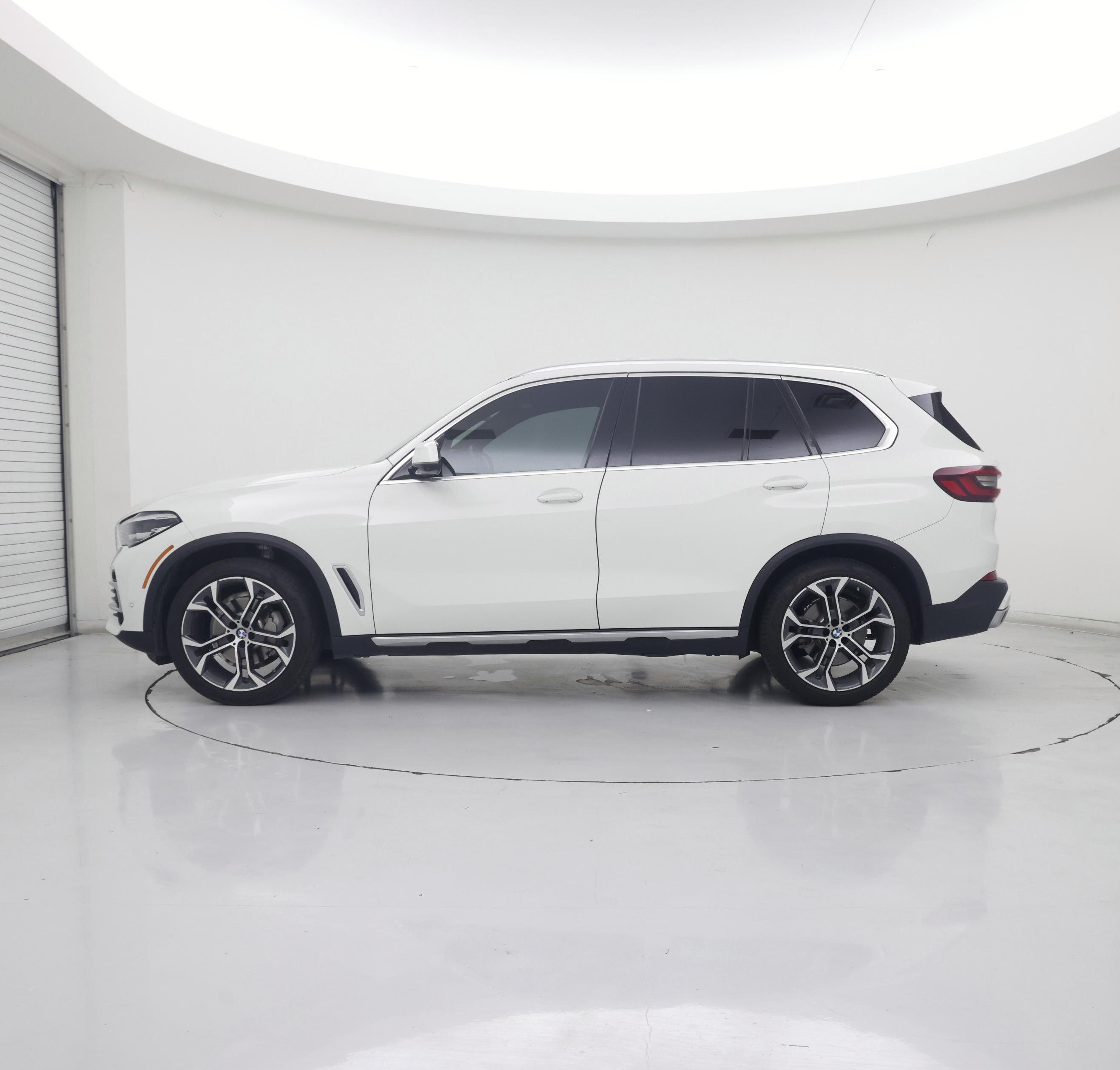 Thumbnail: 2020 BMW X5 - 3