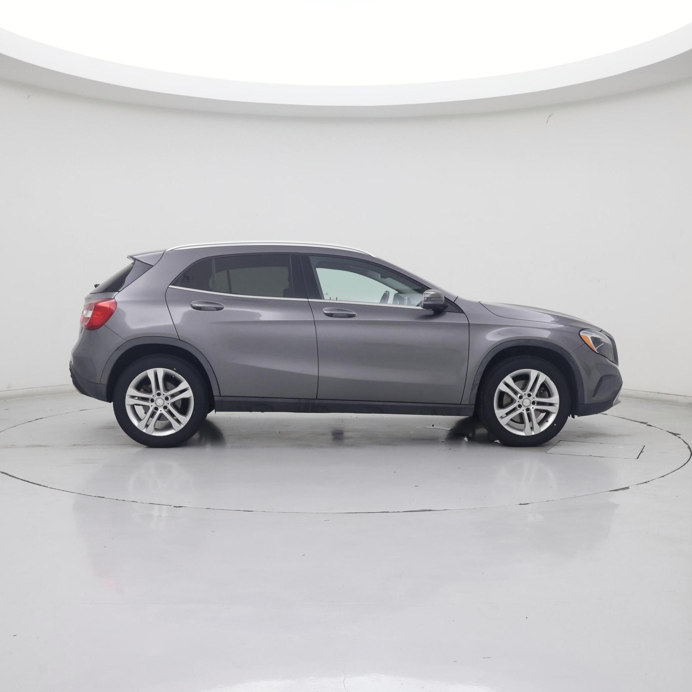Thumbnail: 2015 Mercedes-Benz GLA - 7