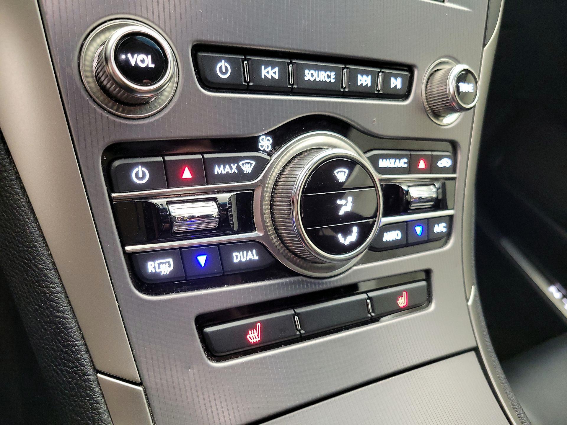 Thumbnail: 2019 Lincoln MKZ - 16