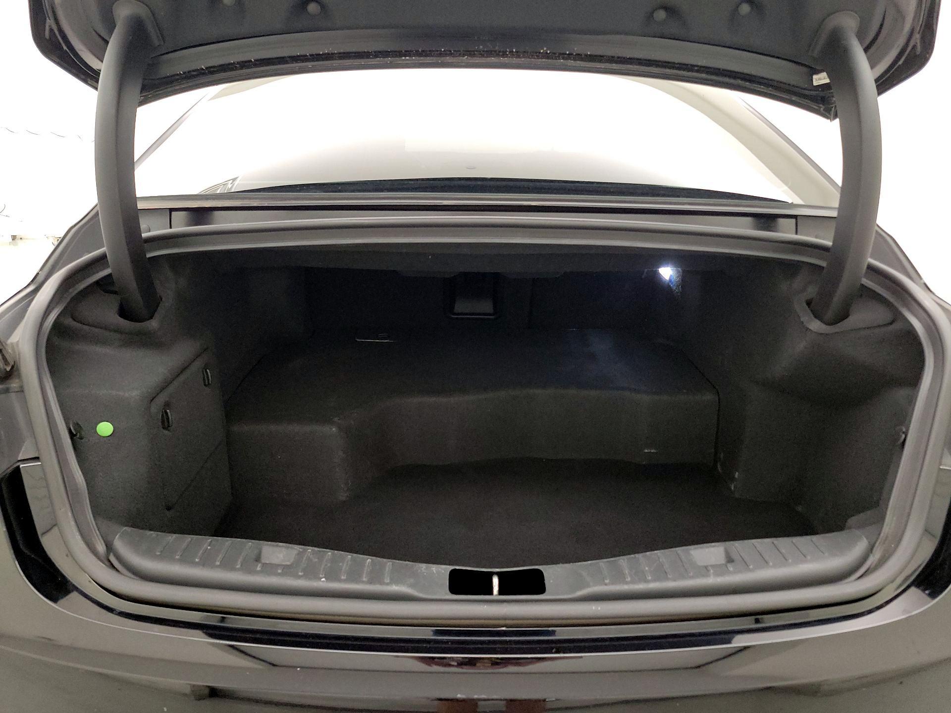 Thumbnail: 2019 Lincoln MKZ - 20