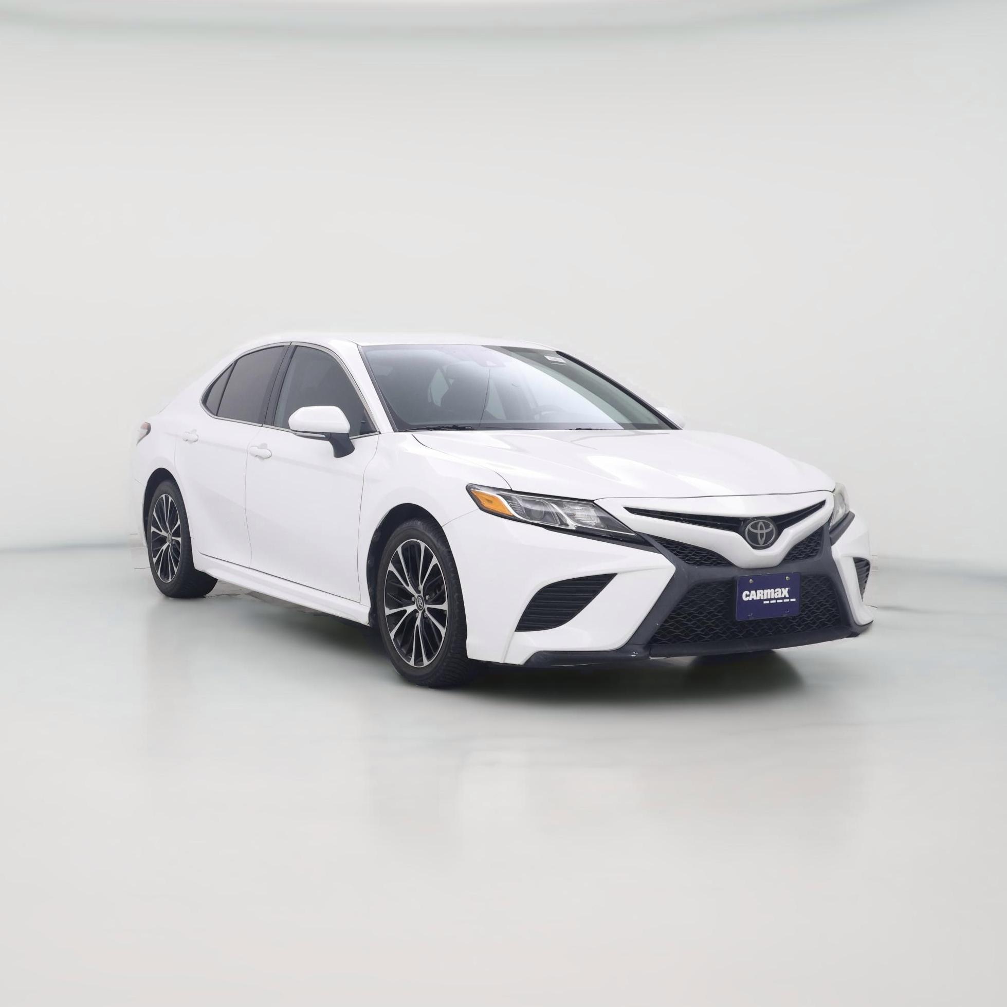 Thumbnail: 2019 Toyota Camry - 1