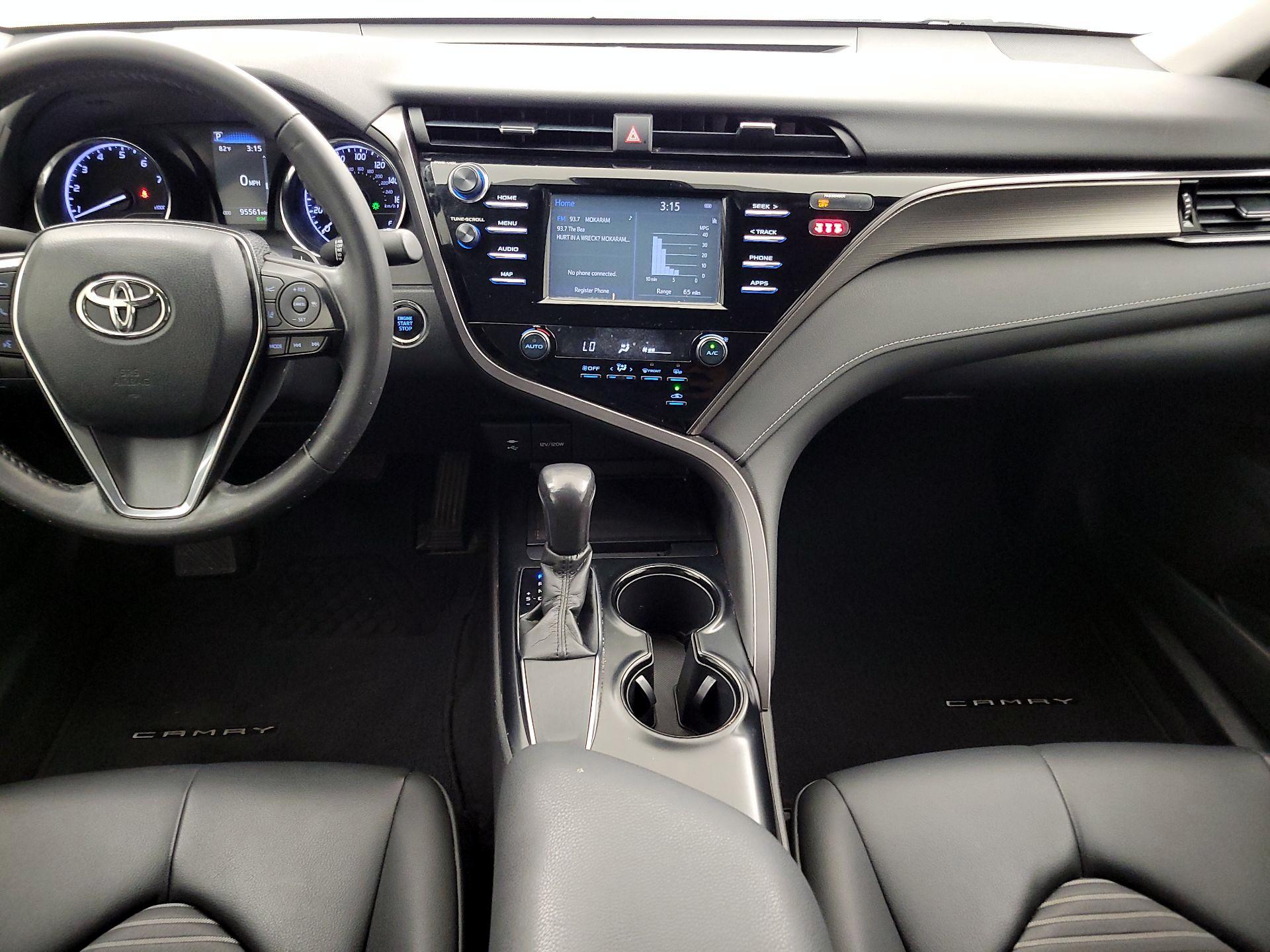 Thumbnail: 2019 Toyota Camry - 9