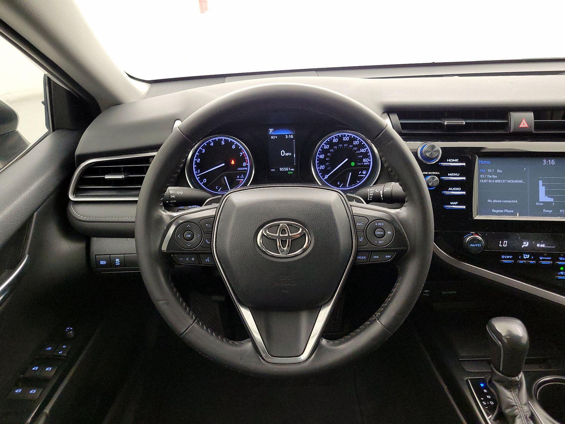 Thumbnail: 2019 Toyota Camry - 10