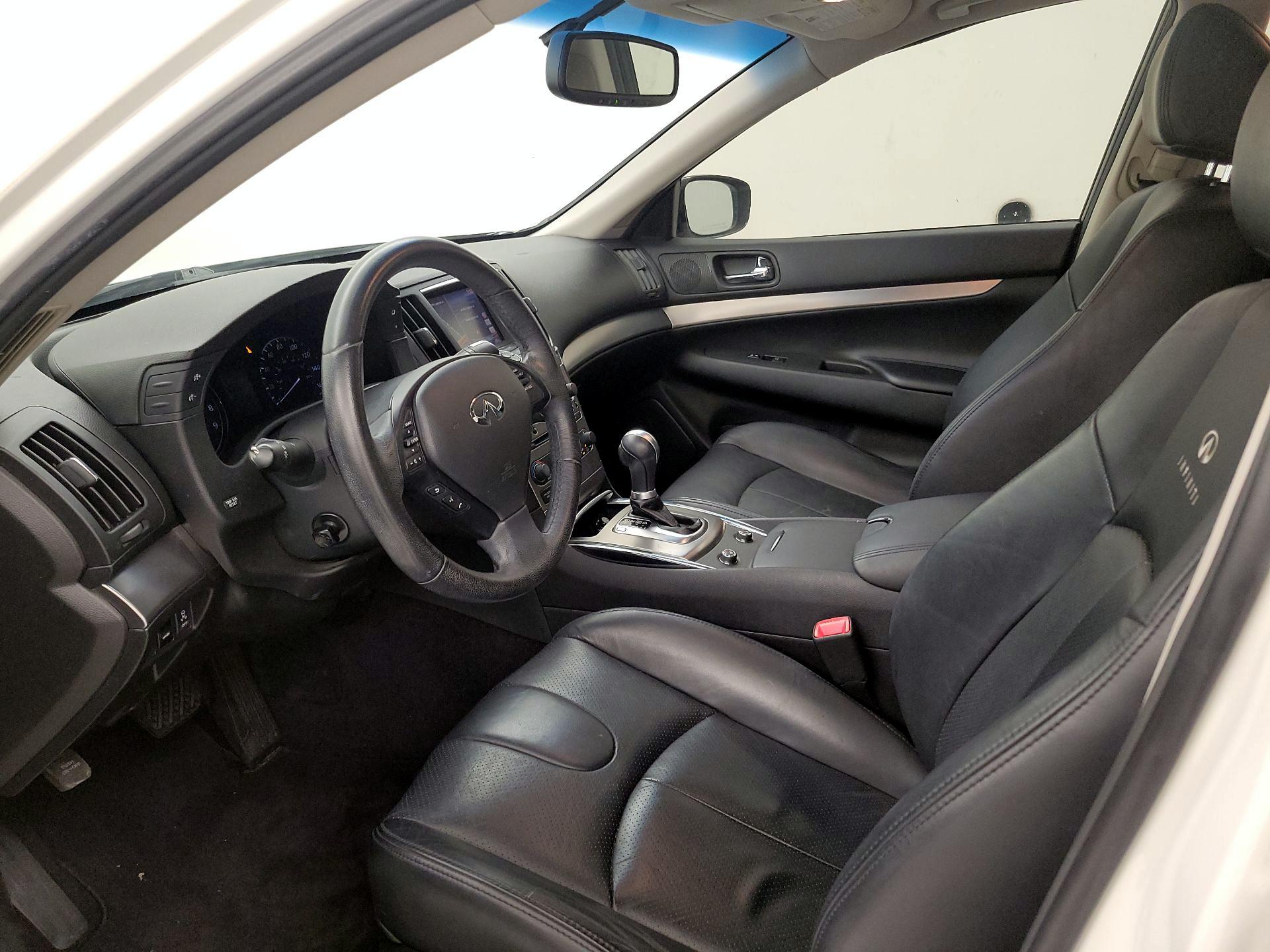 Thumbnail: 2013 INFINITI G37 - 11
