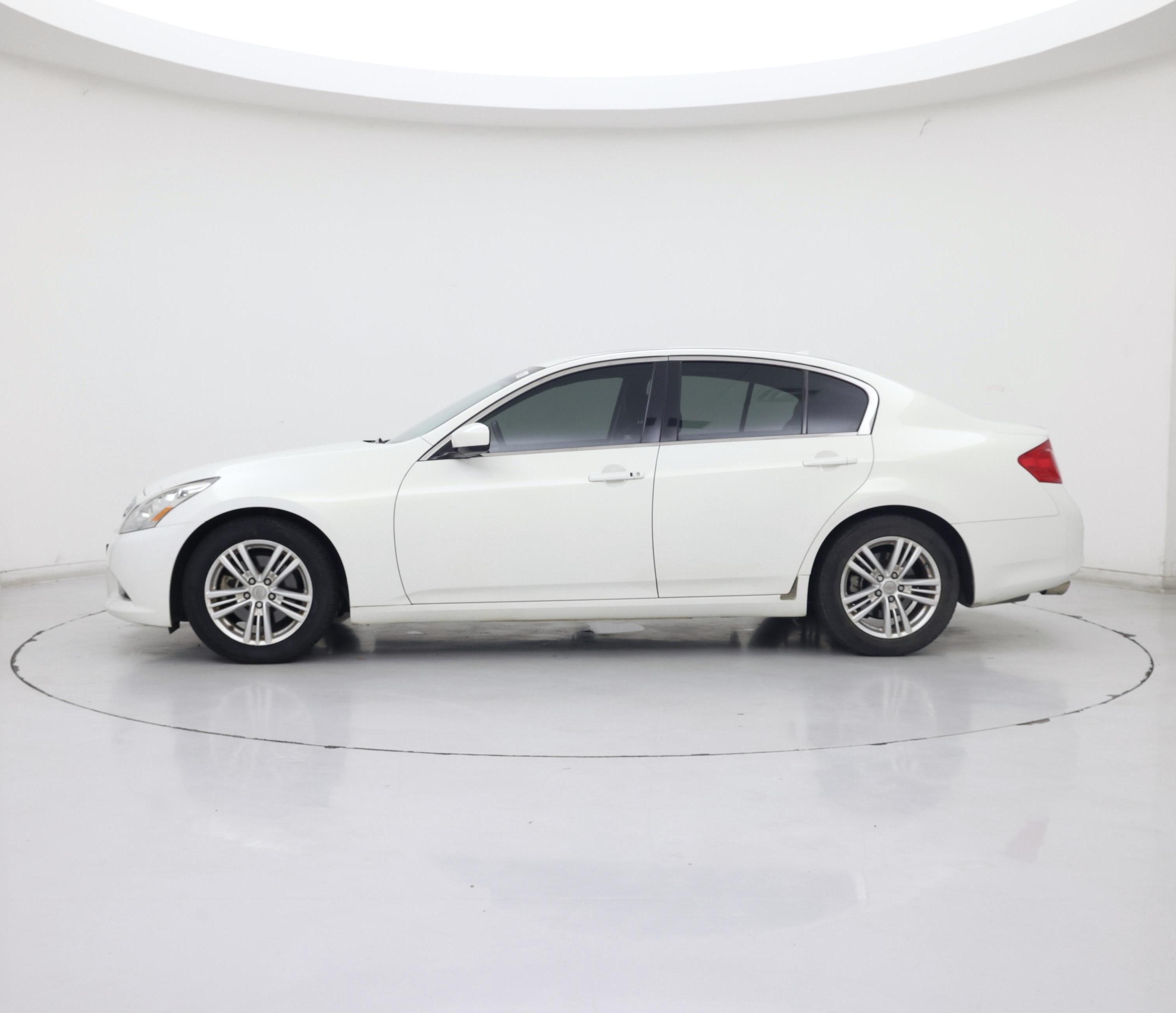 Thumbnail: 2013 INFINITI G37 - 3