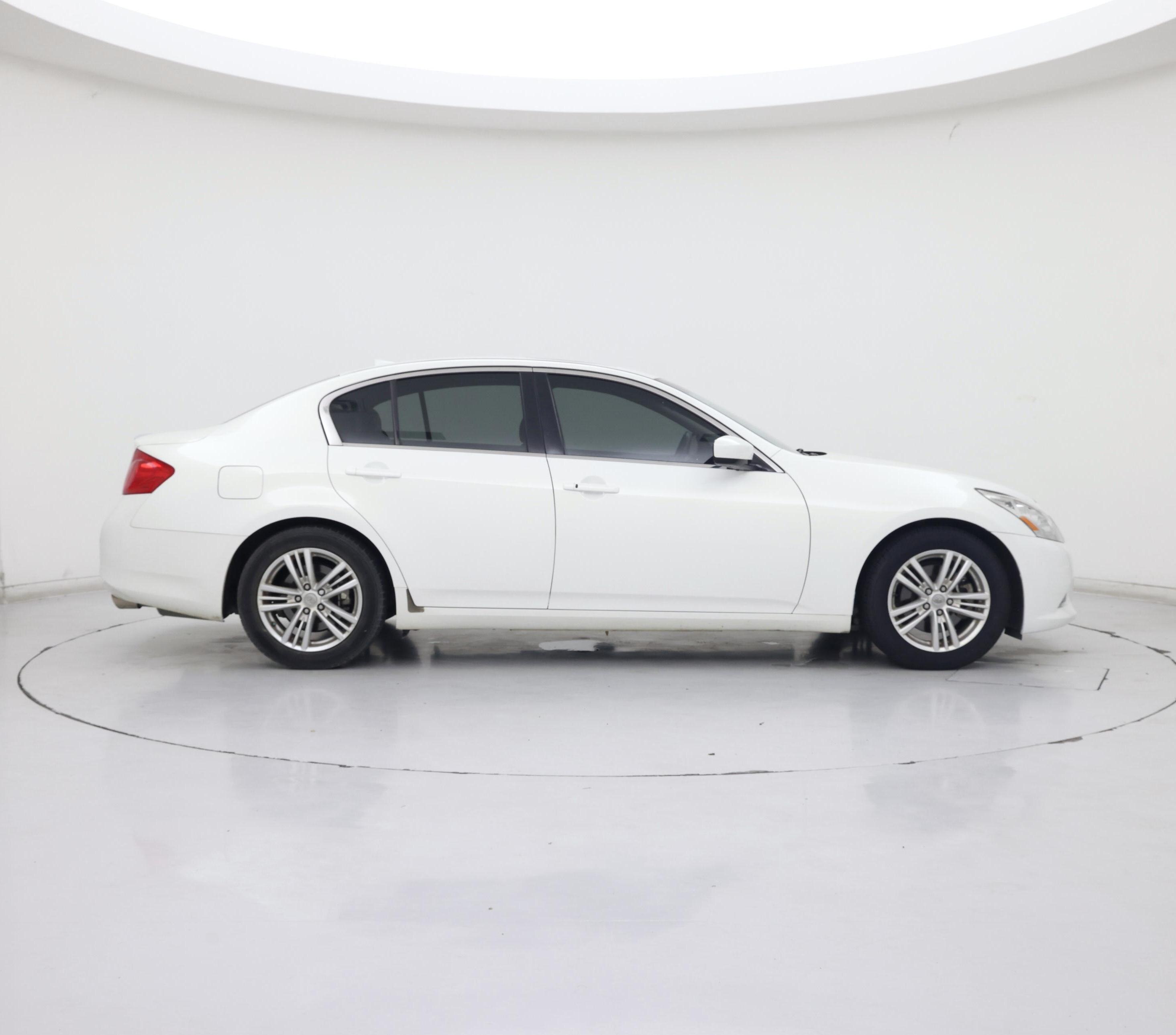 Thumbnail: 2013 INFINITI G37 - 7