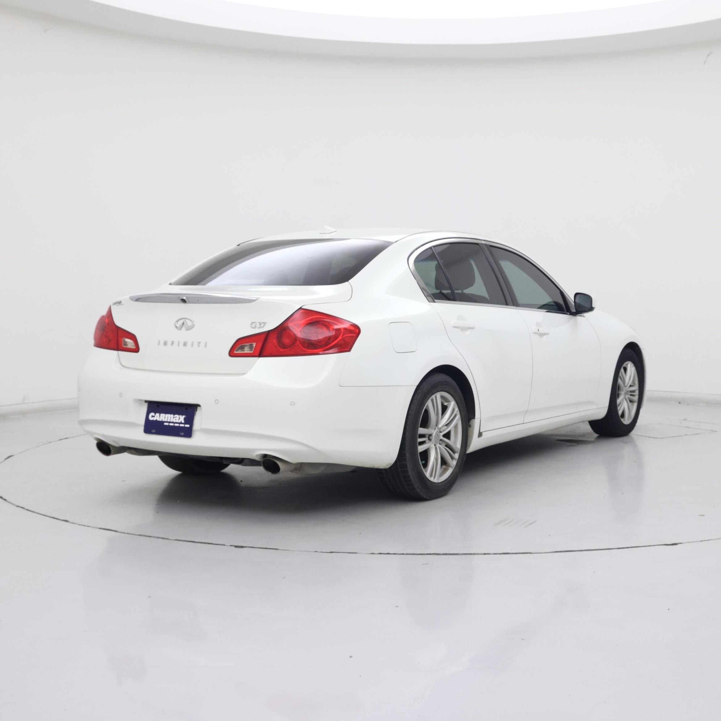 Thumbnail: 2013 INFINITI G37 - 8