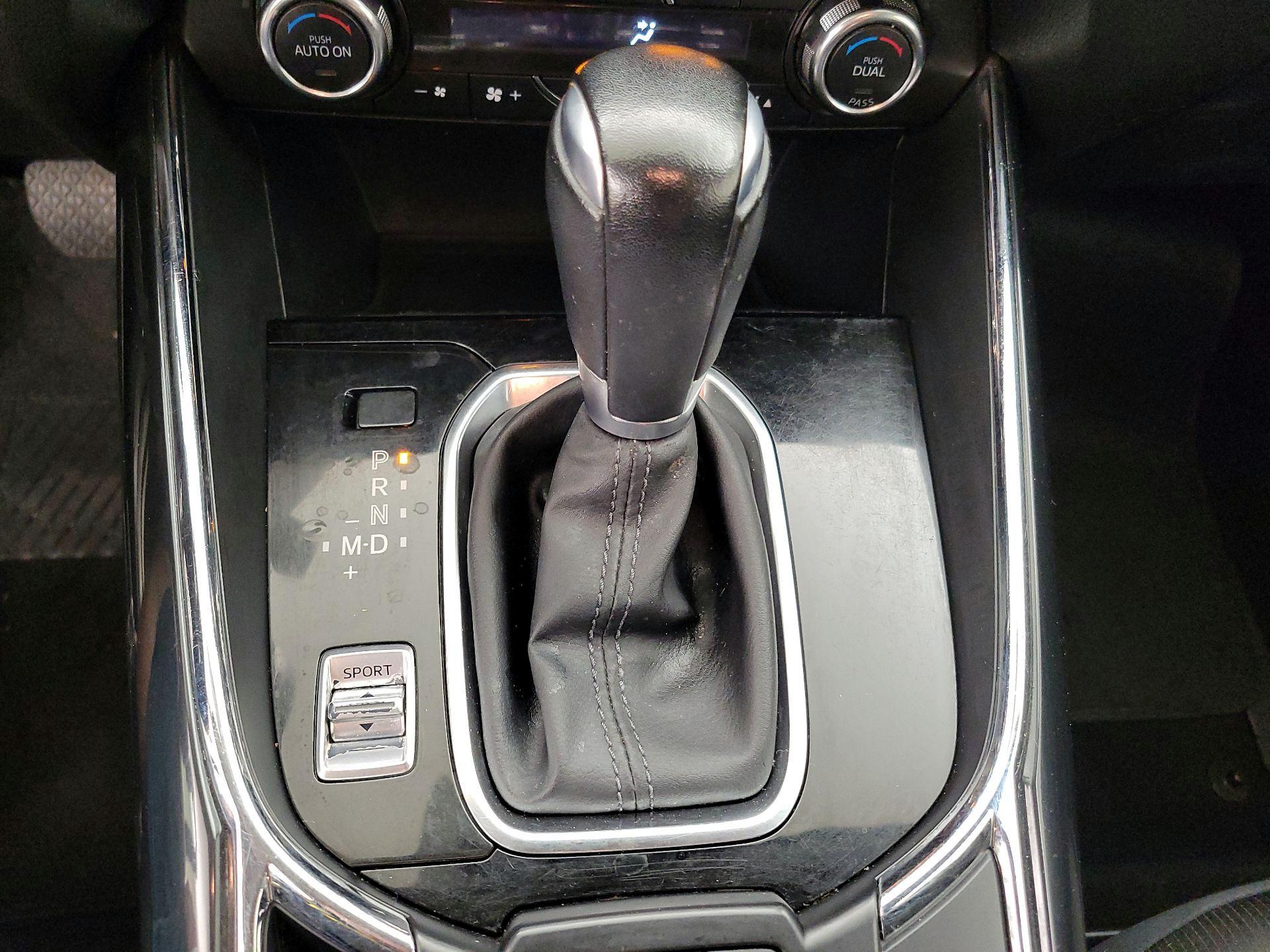 Thumbnail: 2016 Mazda CX-9 - 17