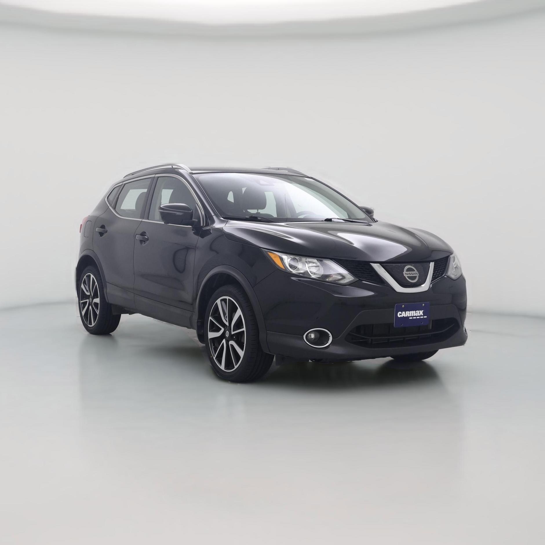 Thumbnail: 2019 Nissan Rogue Sport - 1
