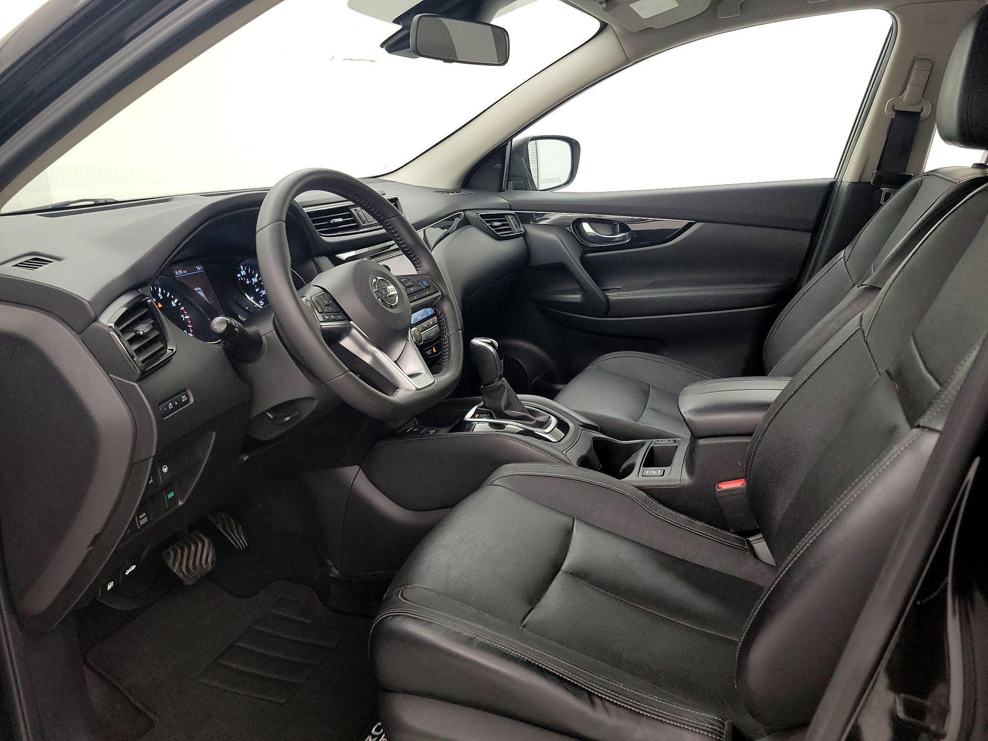 Thumbnail: 2019 Nissan Rogue Sport - 11