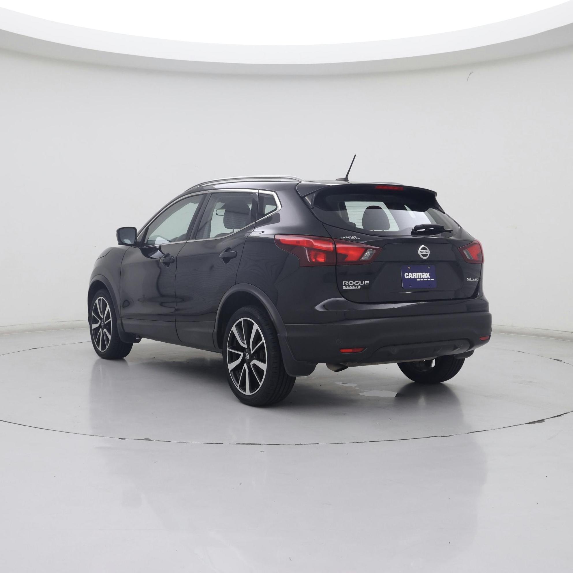 Thumbnail: 2019 Nissan Rogue Sport - 2