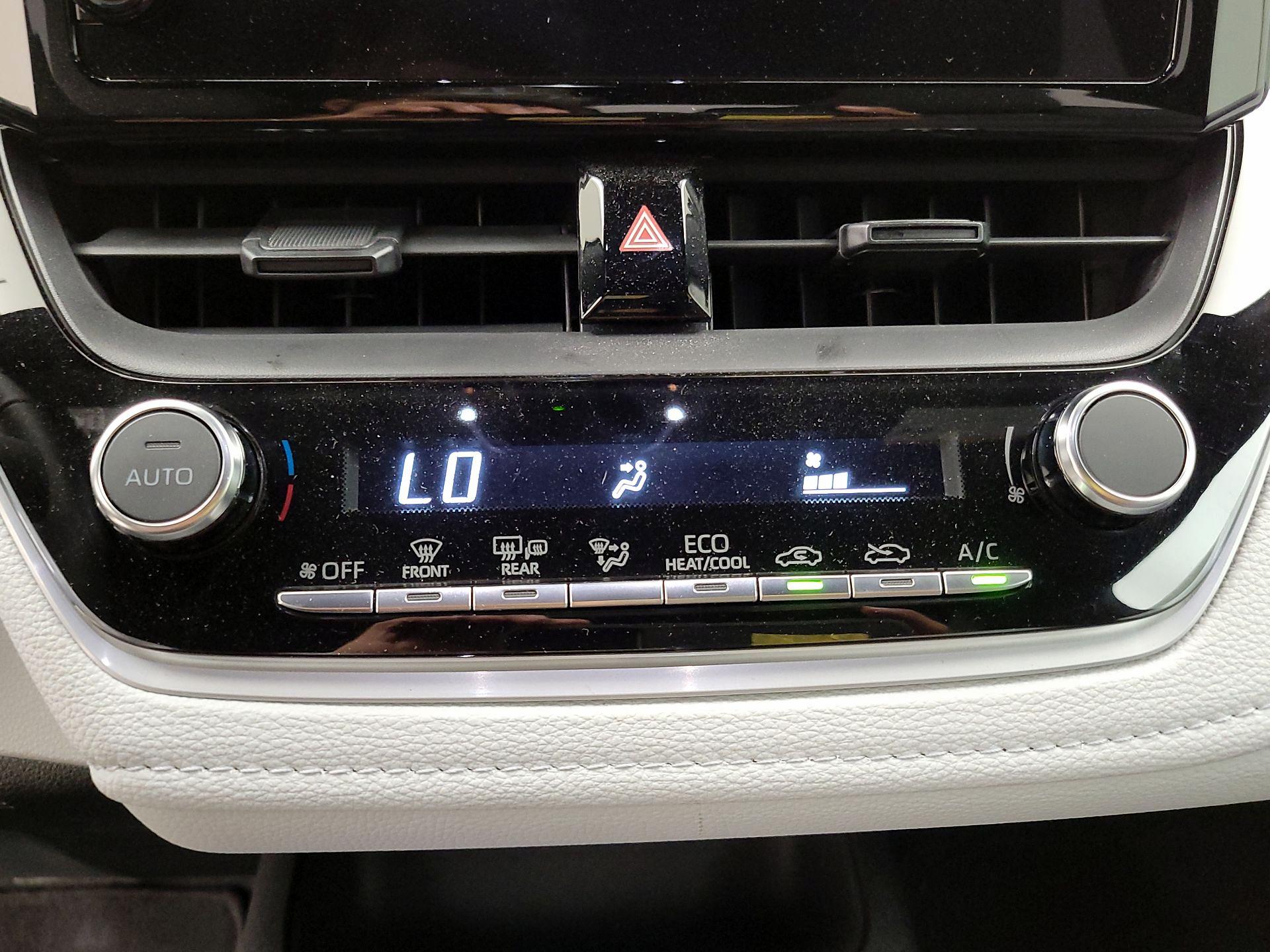 Thumbnail: 2024 Toyota Corolla - 16