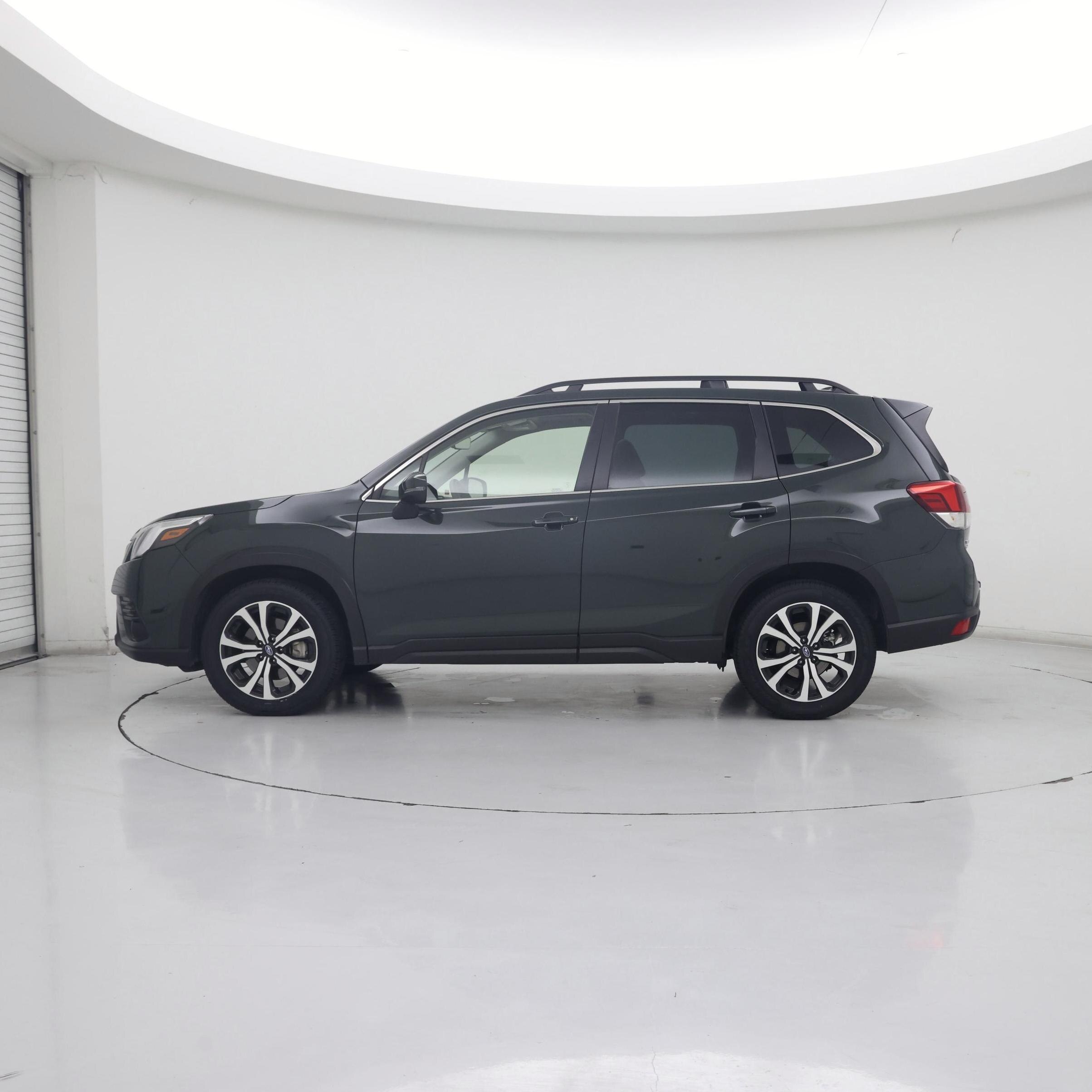 Thumbnail: 2023 Subaru Forester - 3