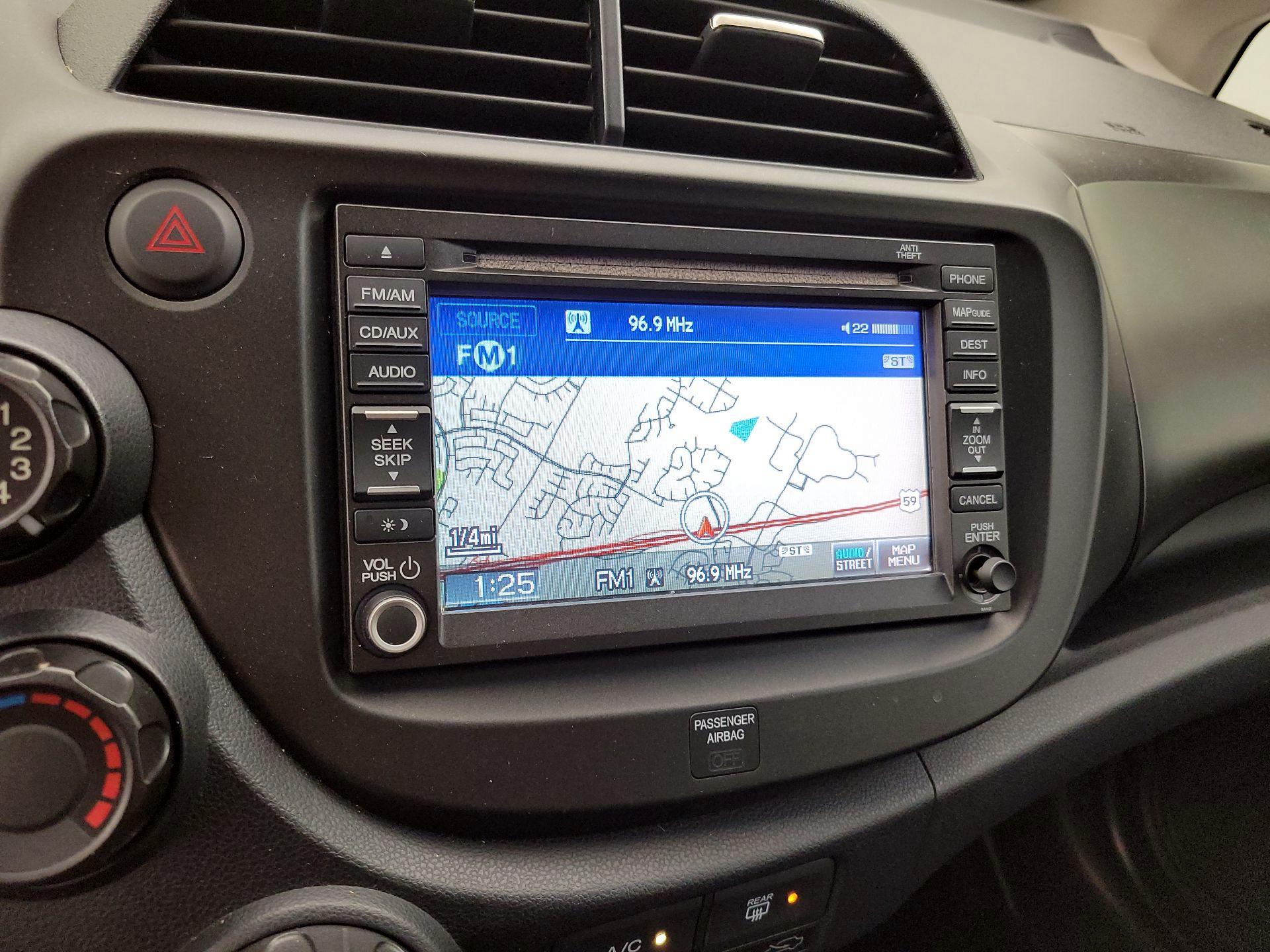 Thumbnail: 2013 Honda Fit - 15