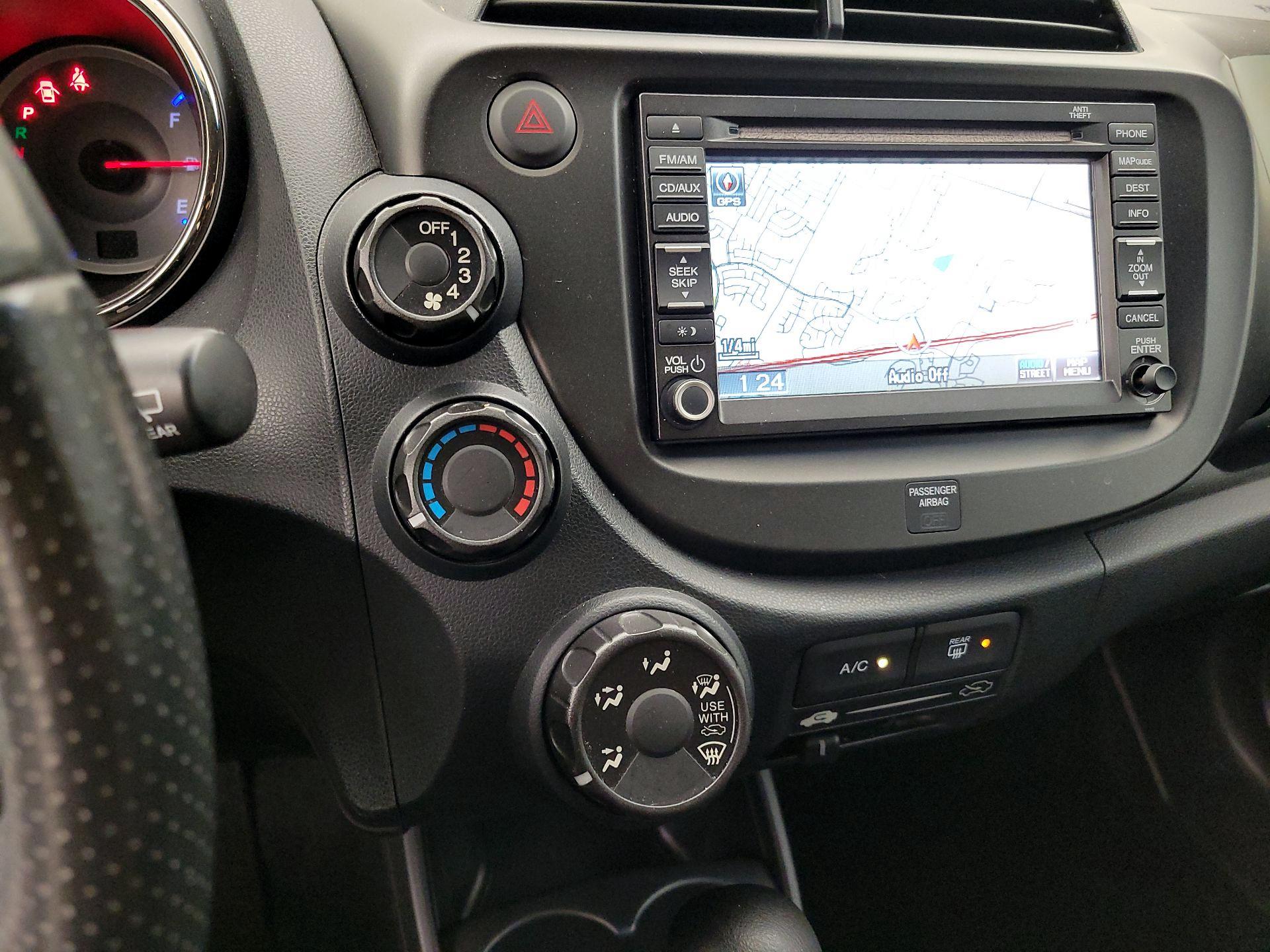 Thumbnail: 2013 Honda Fit - 16