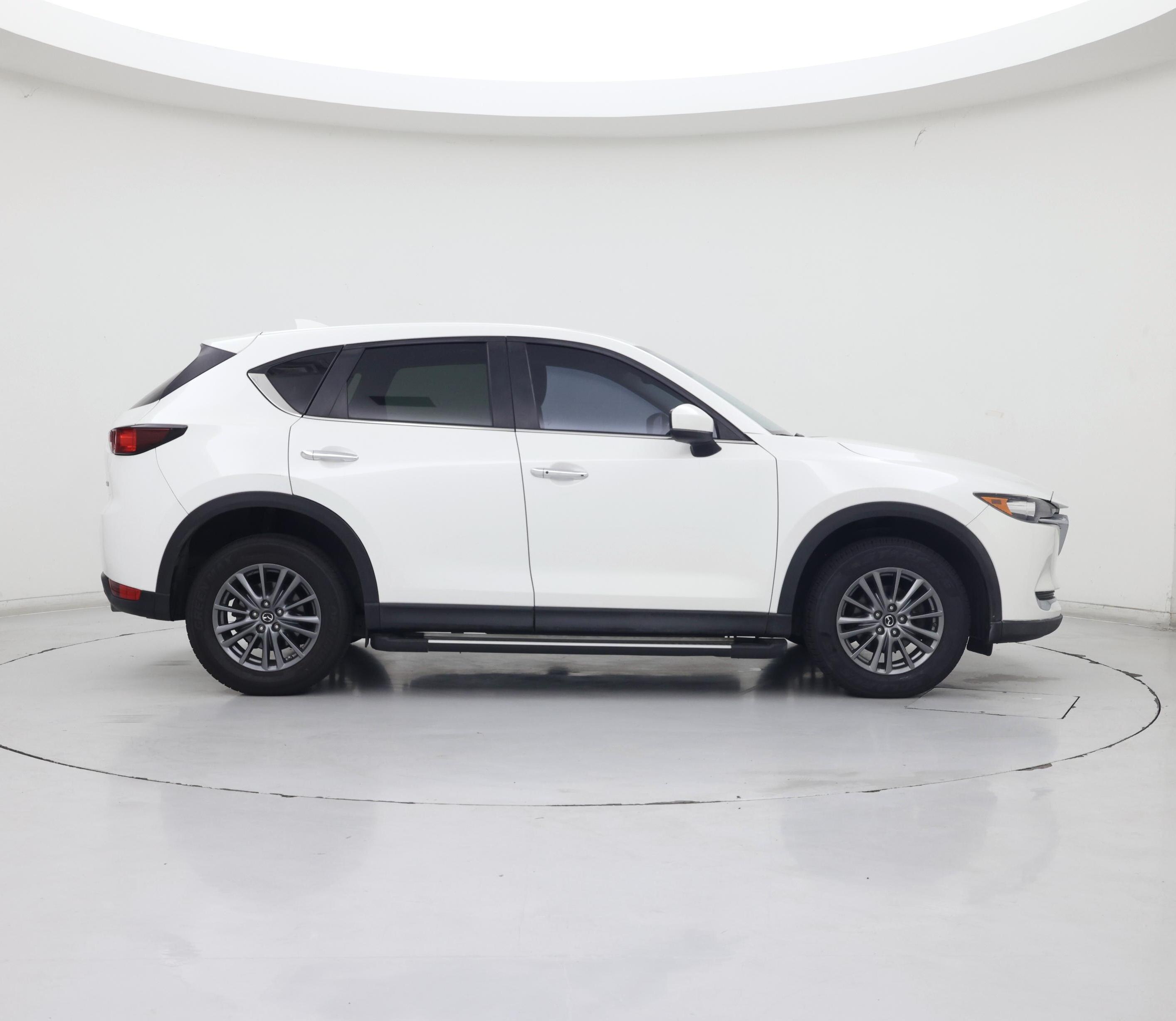 Thumbnail: 2017 Mazda CX-5 - 7