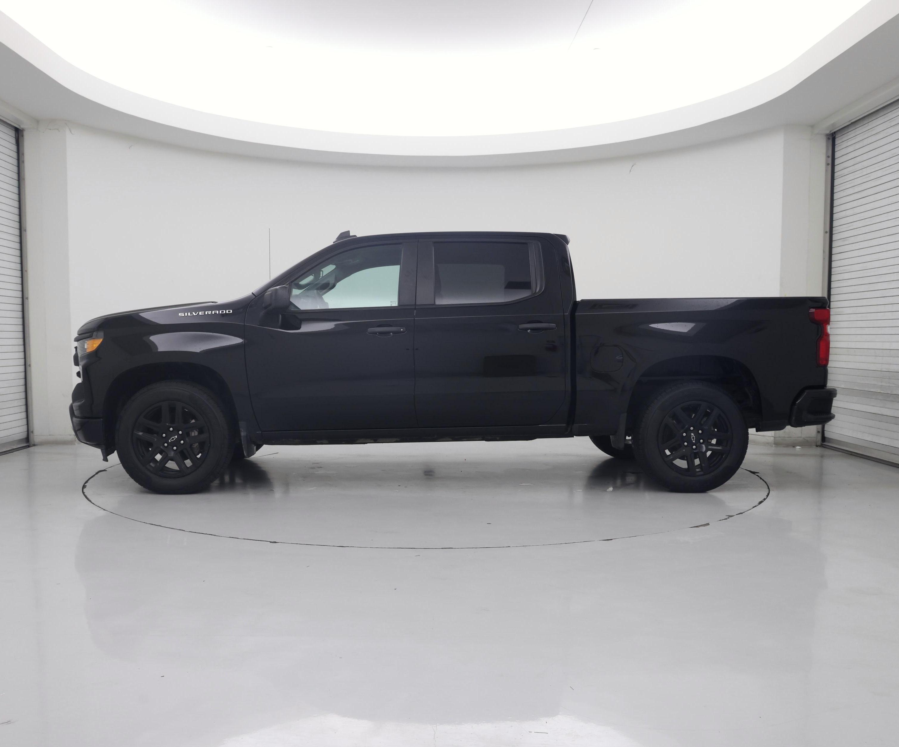 Thumbnail: 2023 Chevrolet Silverado 1500 - 3