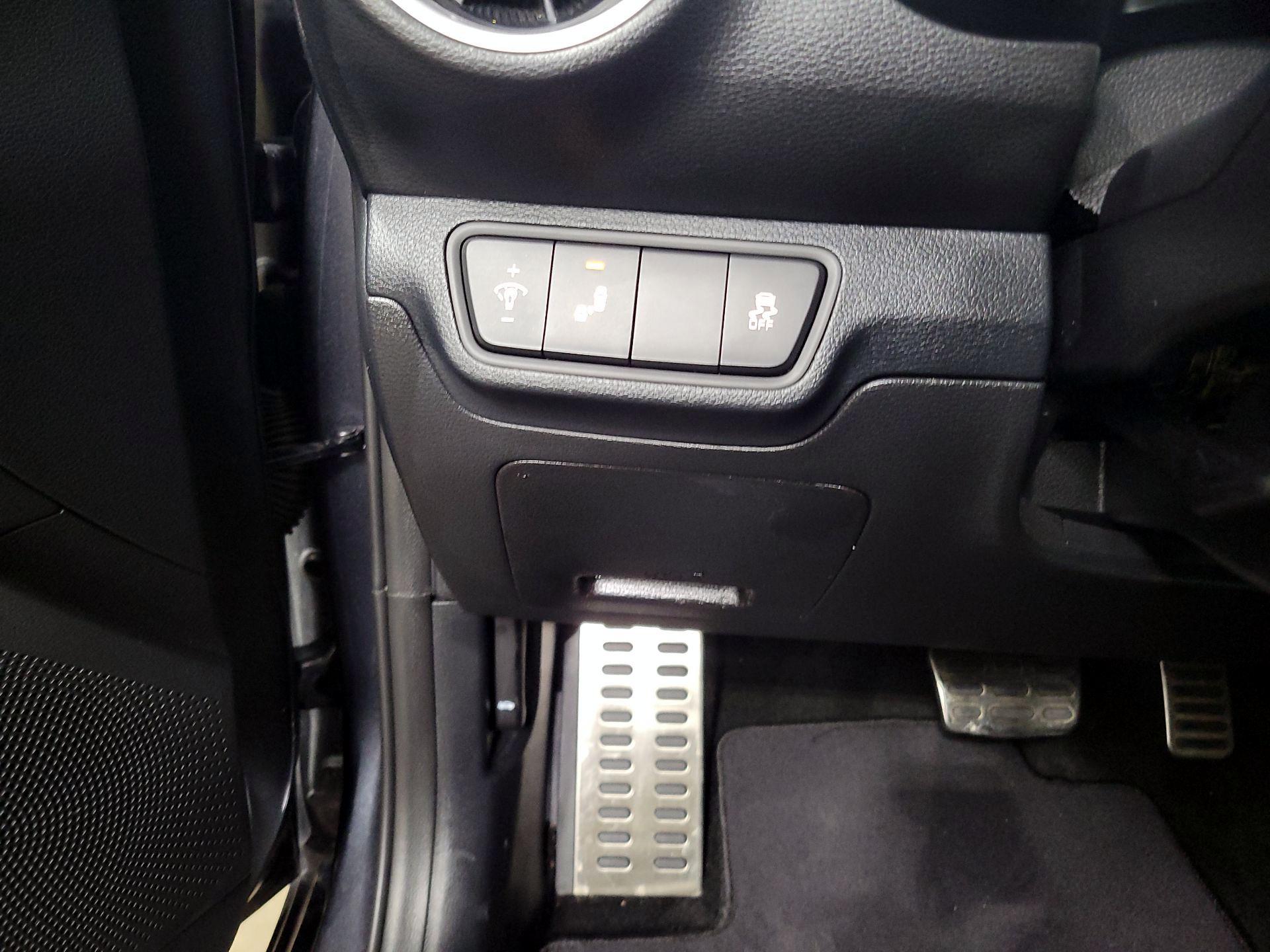 Thumbnail: 2024 Kia Forte - 13
