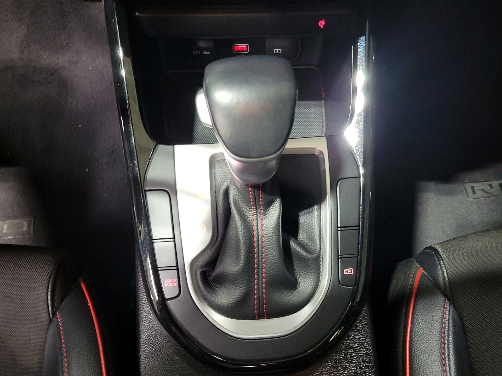 Thumbnail: 2024 Kia Forte - 17