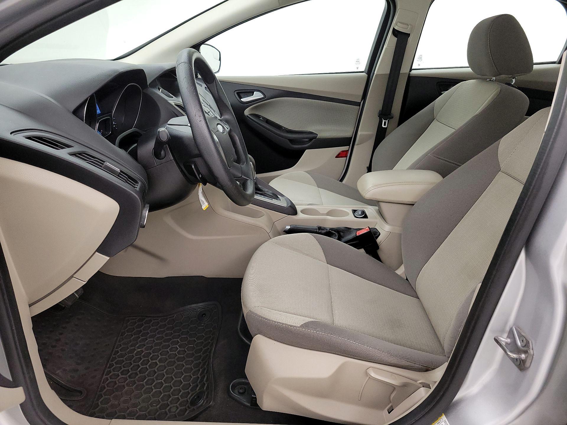 Thumbnail: 2014 Ford Focus - 11