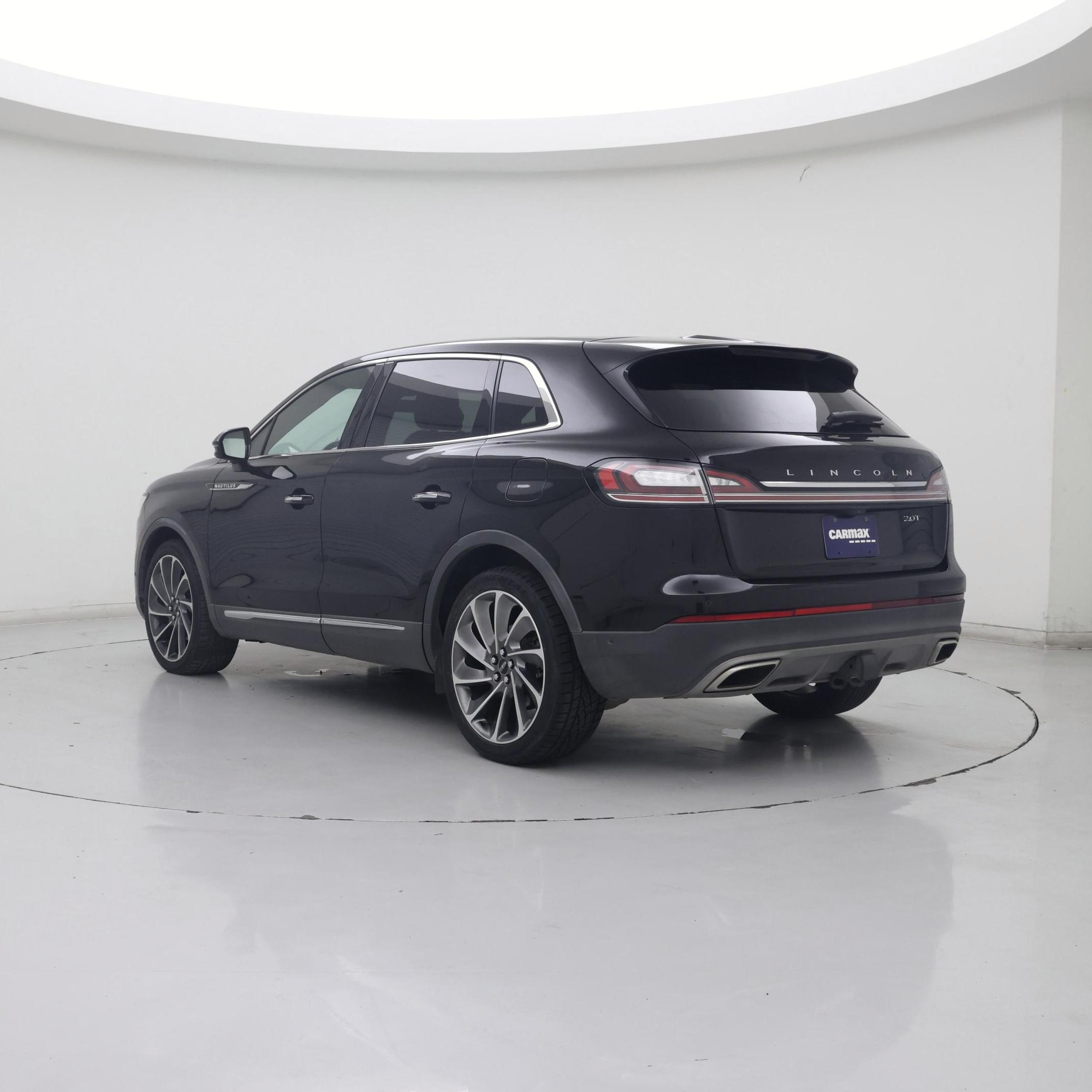 Thumbnail: 2019 Lincoln Nautilus - 2