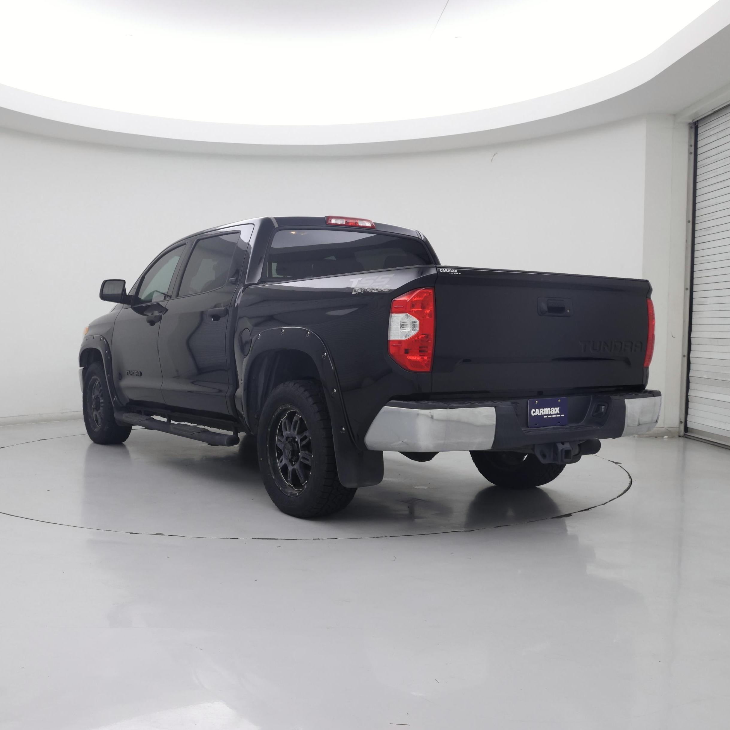 Thumbnail: 2017 Toyota Tundra - 2