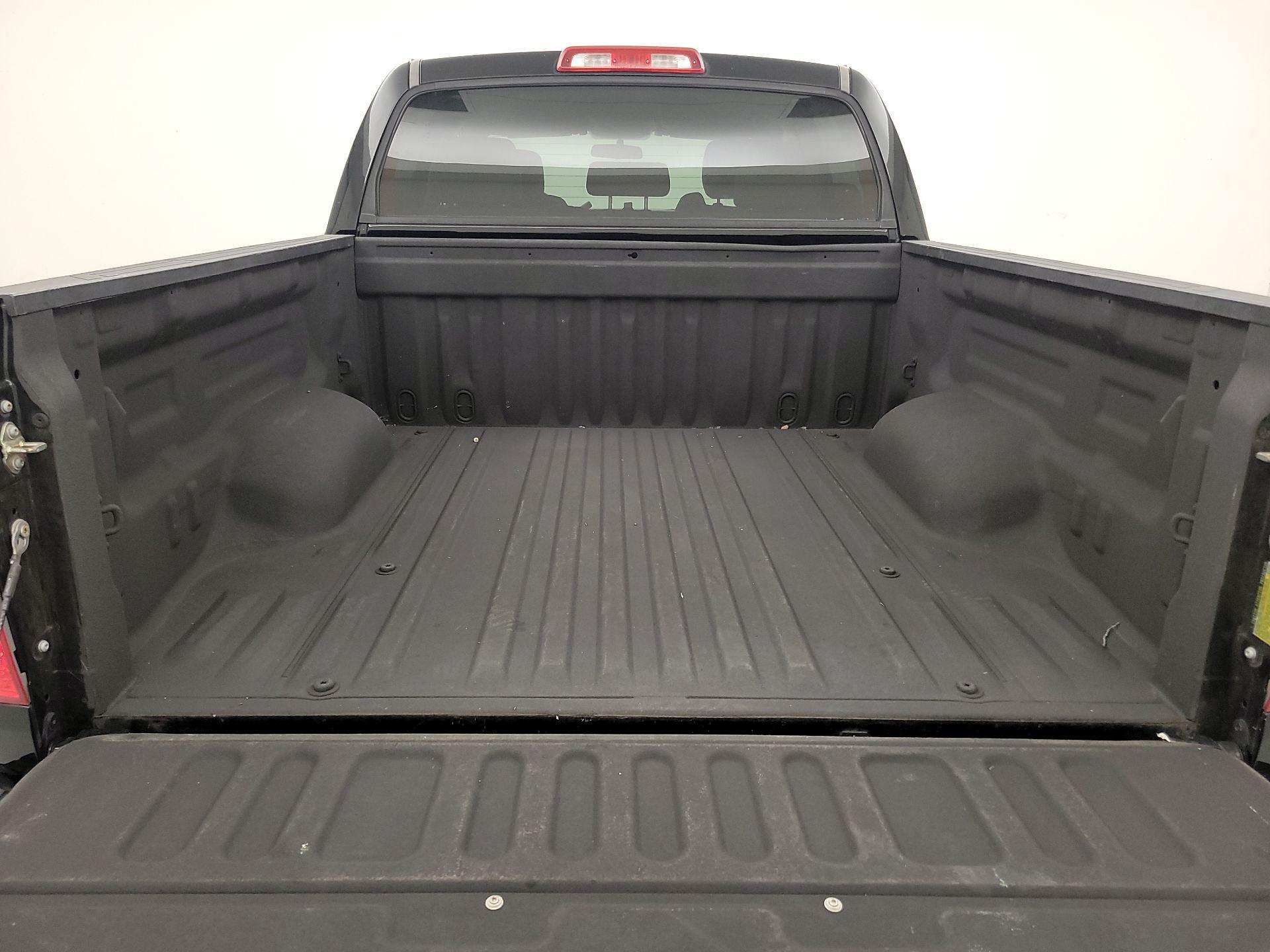 Thumbnail: 2017 Toyota Tundra - 20