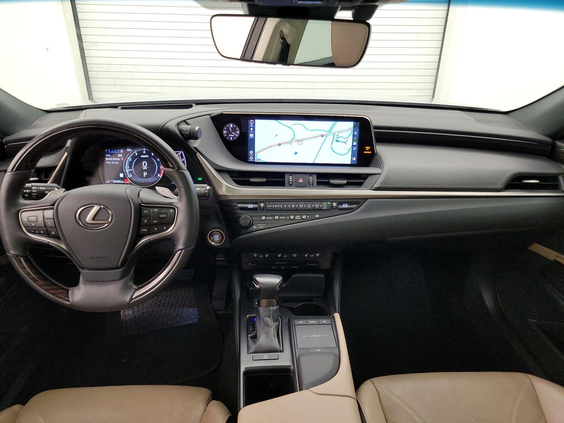 Thumbnail: 2019 Lexus ES - 9