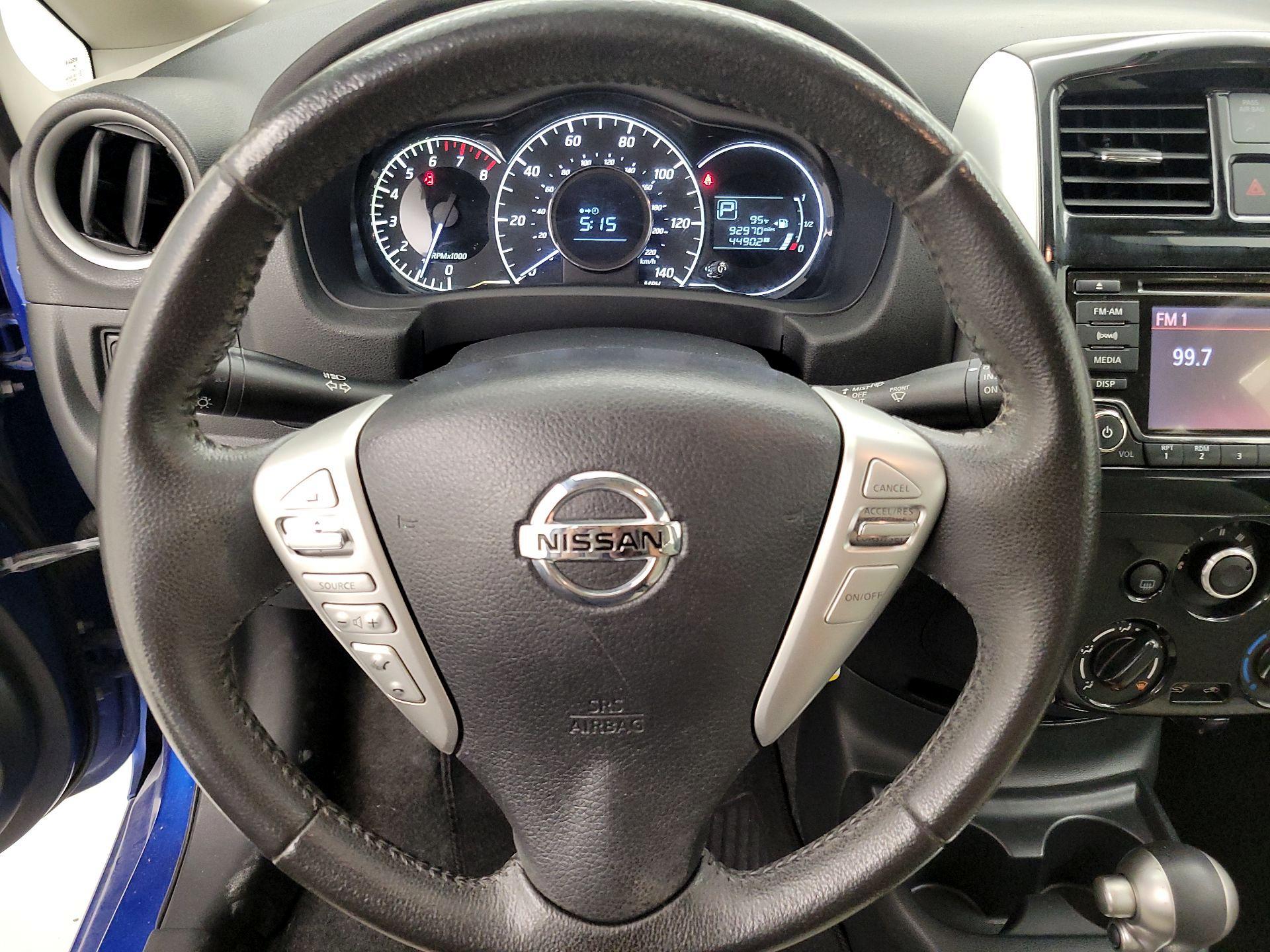 Thumbnail: 2015 Nissan Versa Note - 10