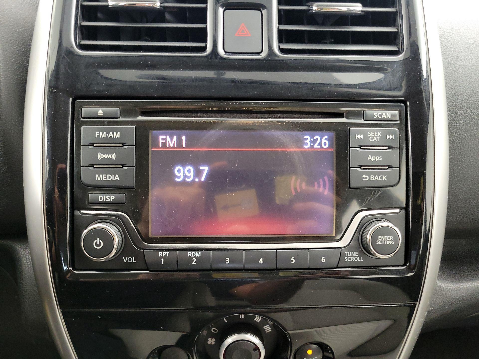Thumbnail: 2015 Nissan Versa Note - 15