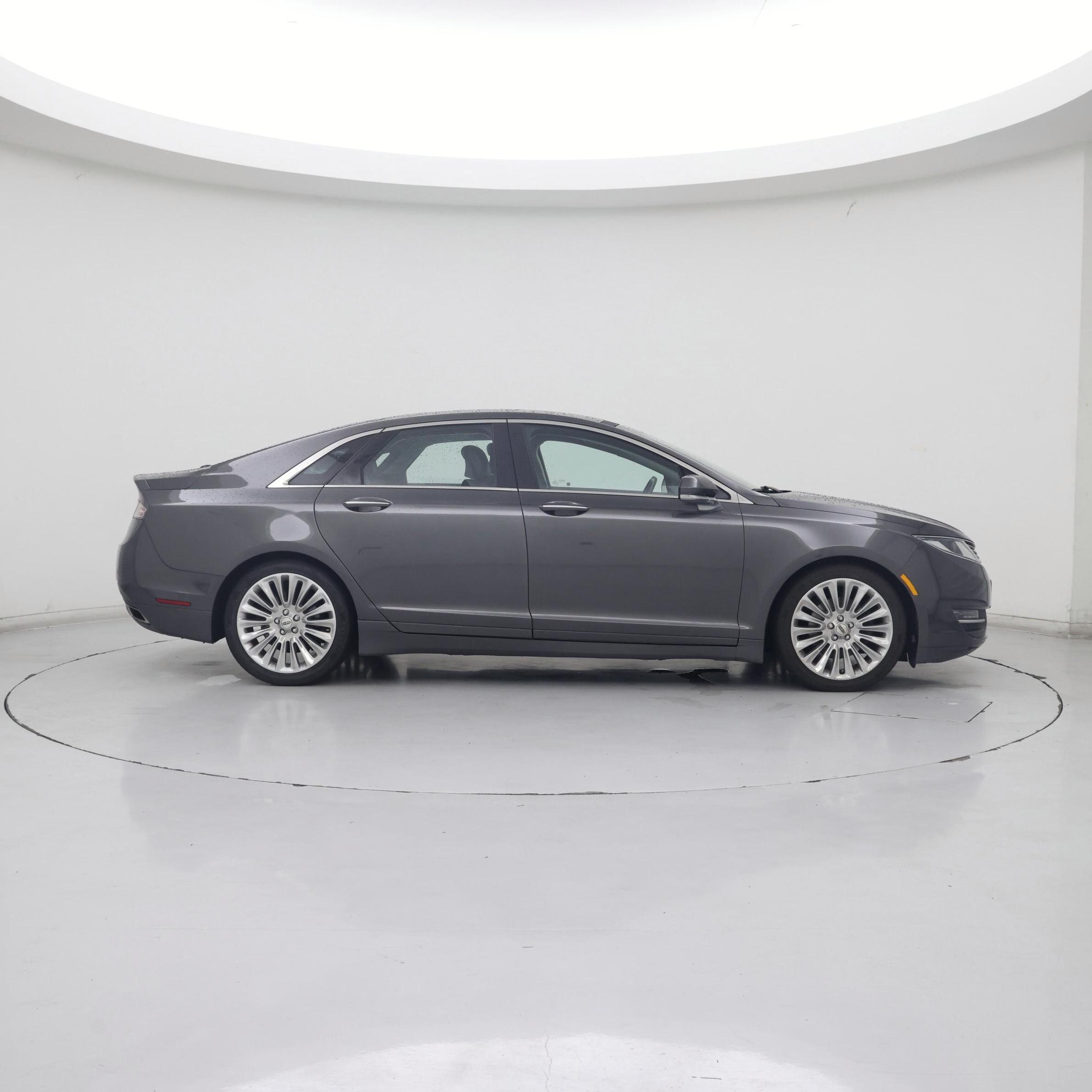 Thumbnail: 2016 Lincoln MKZ - 7