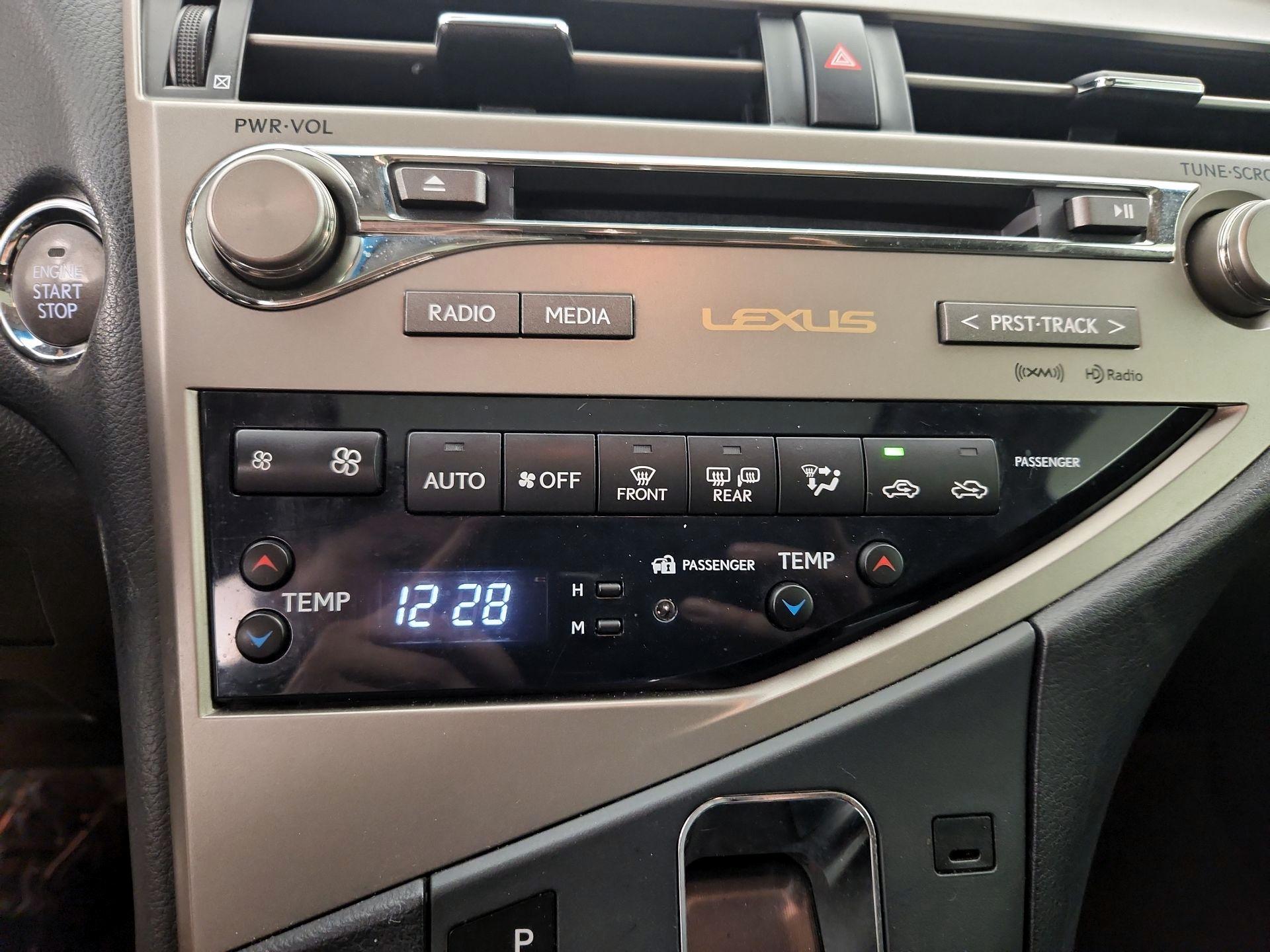 Thumbnail: 2014 Lexus RX - 16