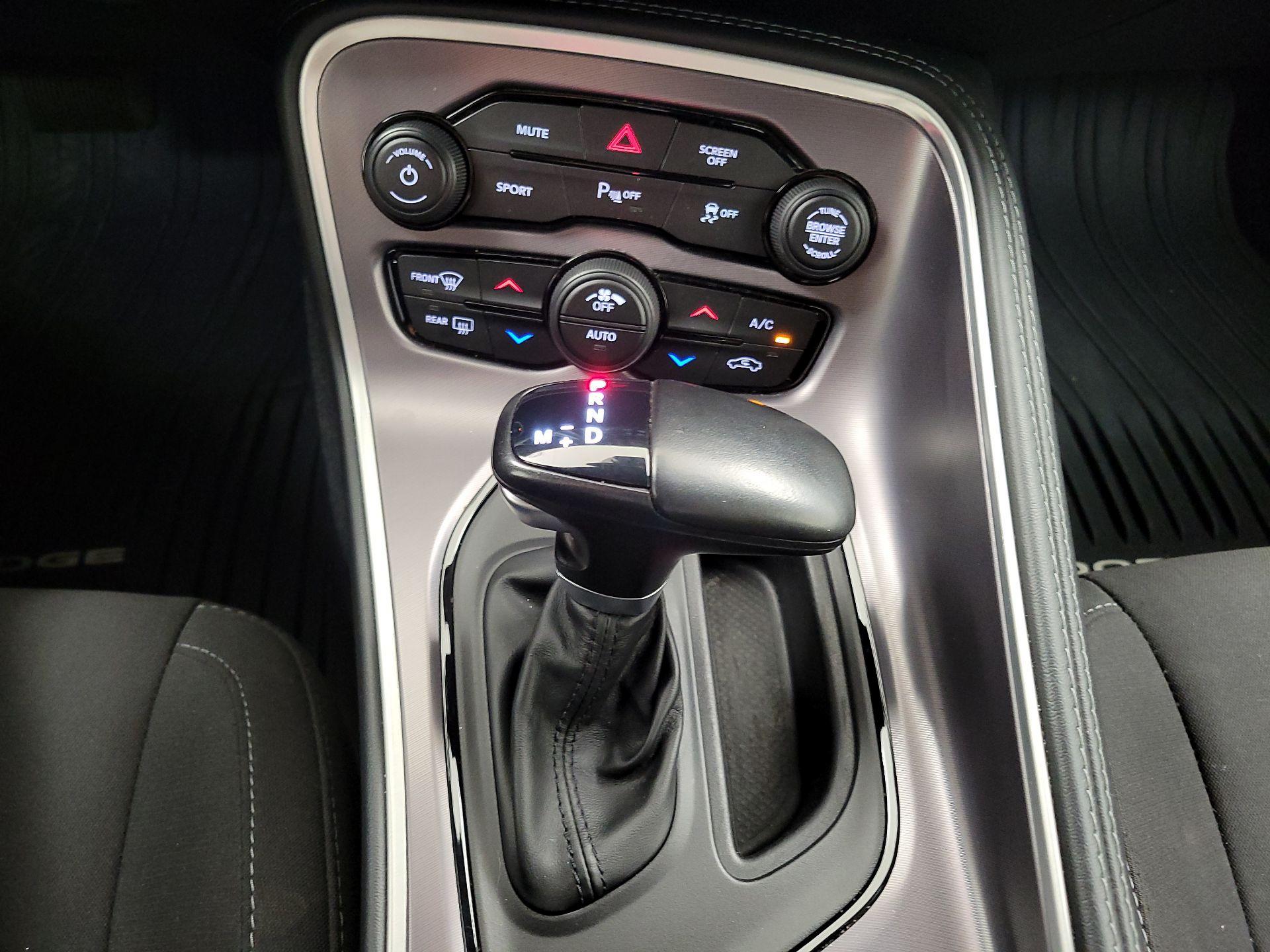 Thumbnail: 2021 Dodge Challenger - 17