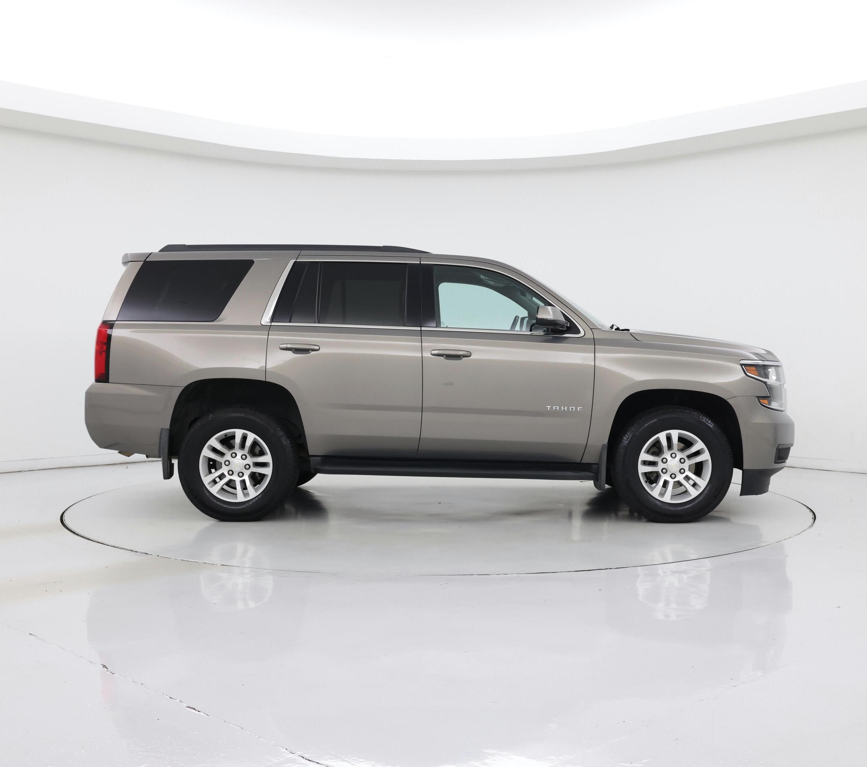 Thumbnail: 2019 Chevrolet Tahoe - 7
