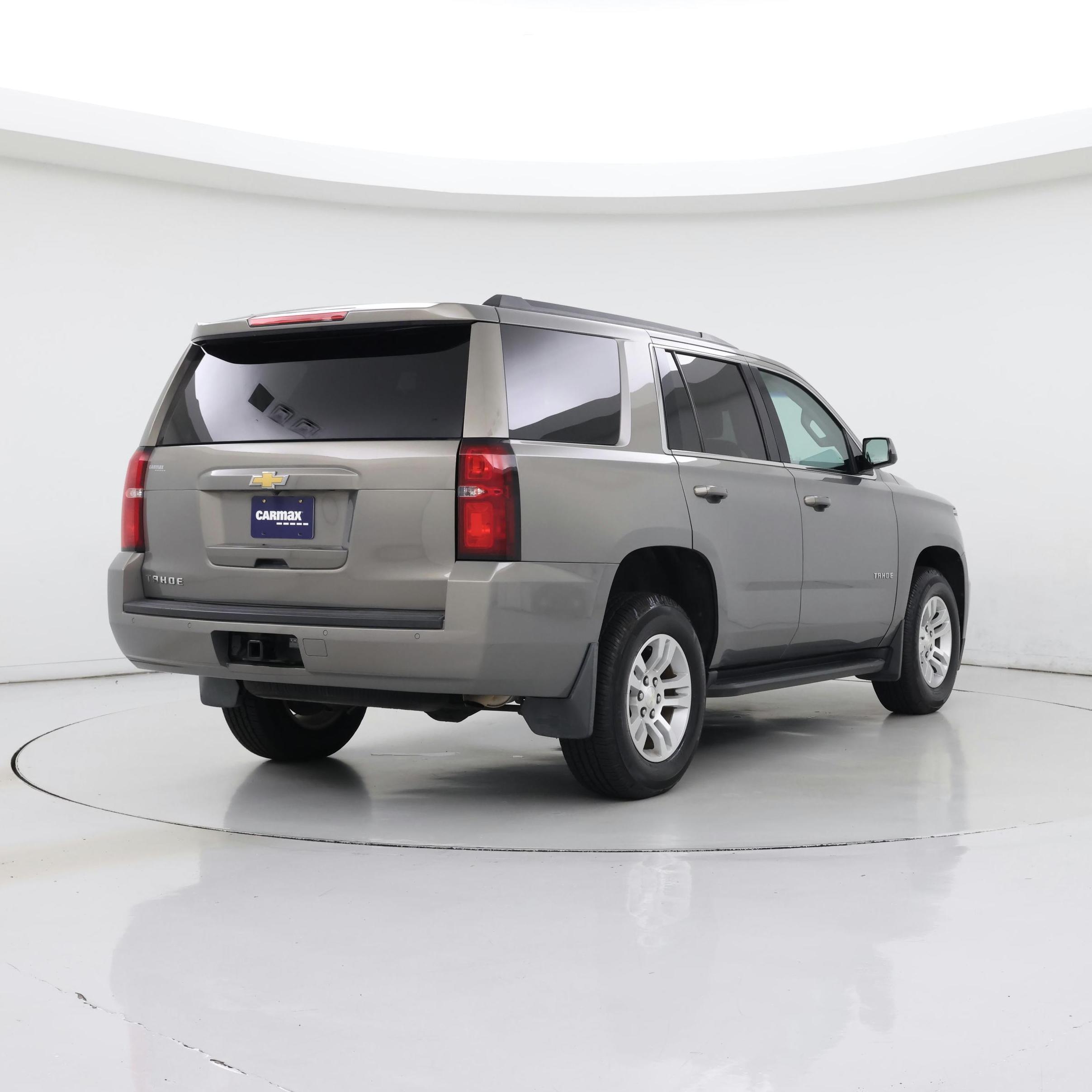 Thumbnail: 2019 Chevrolet Tahoe - 8