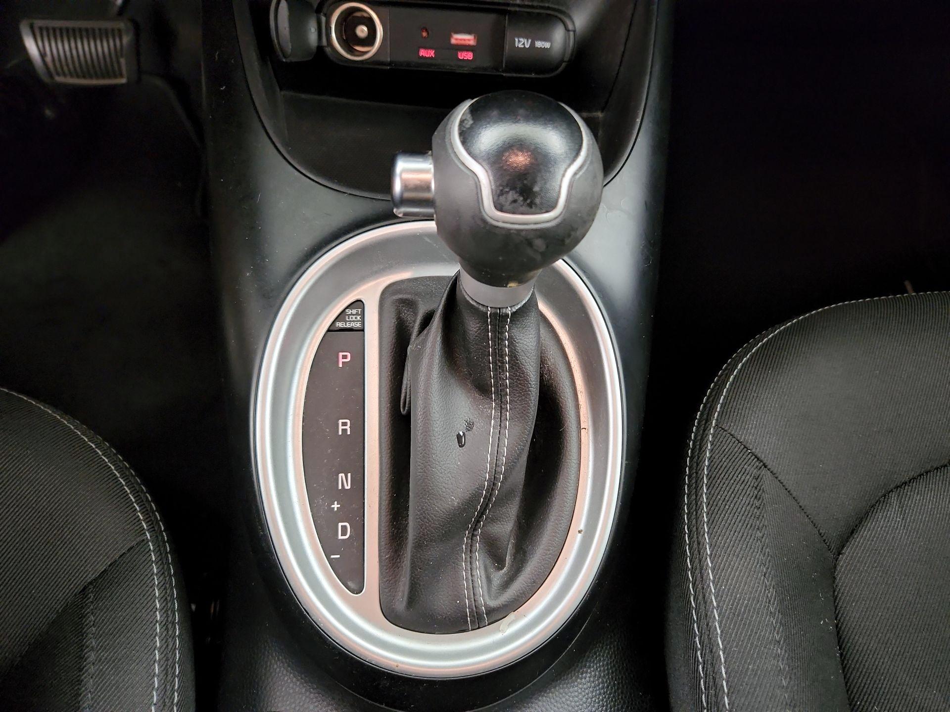 Thumbnail: 2018 Kia Soul - 18