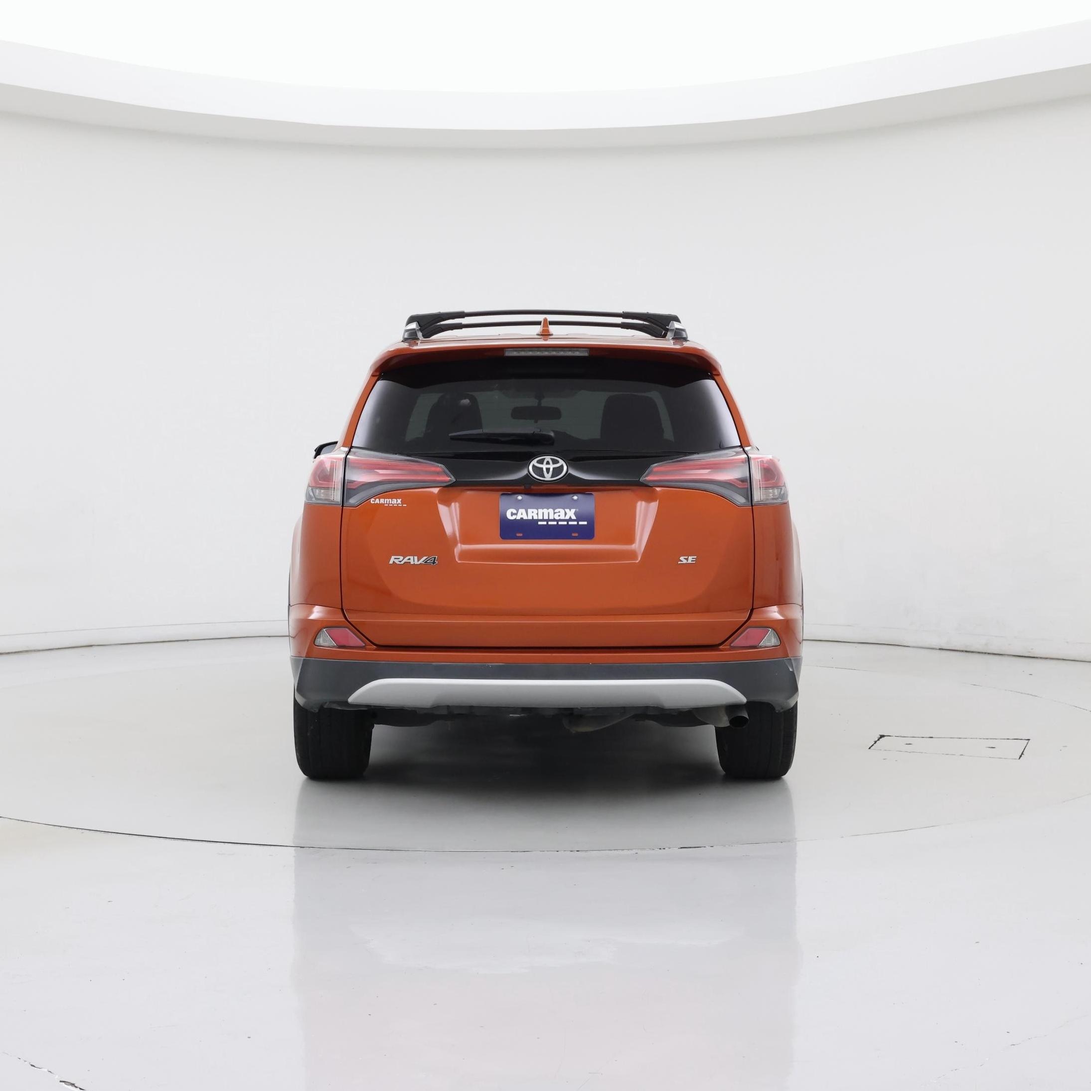 Thumbnail: 2016 Toyota RAV4 - 6